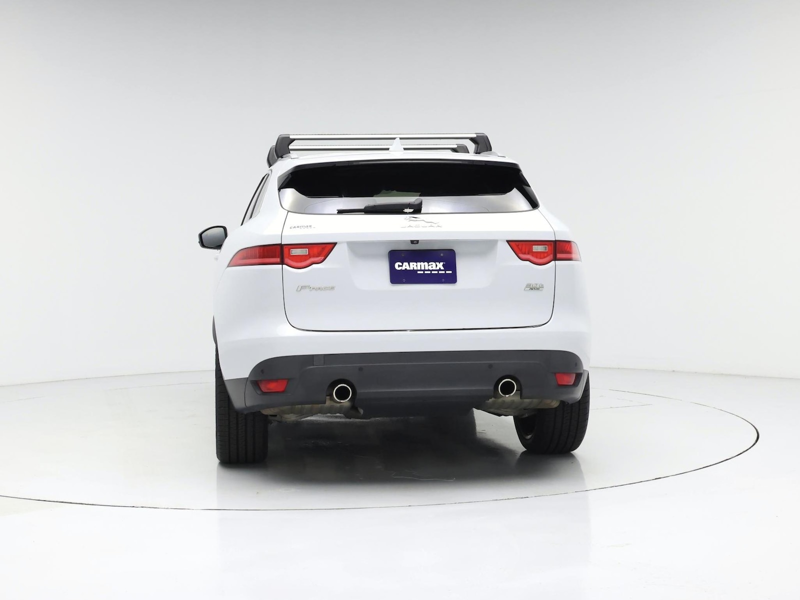 2018 Jaguar F-PACE Portfolio - Photo 7