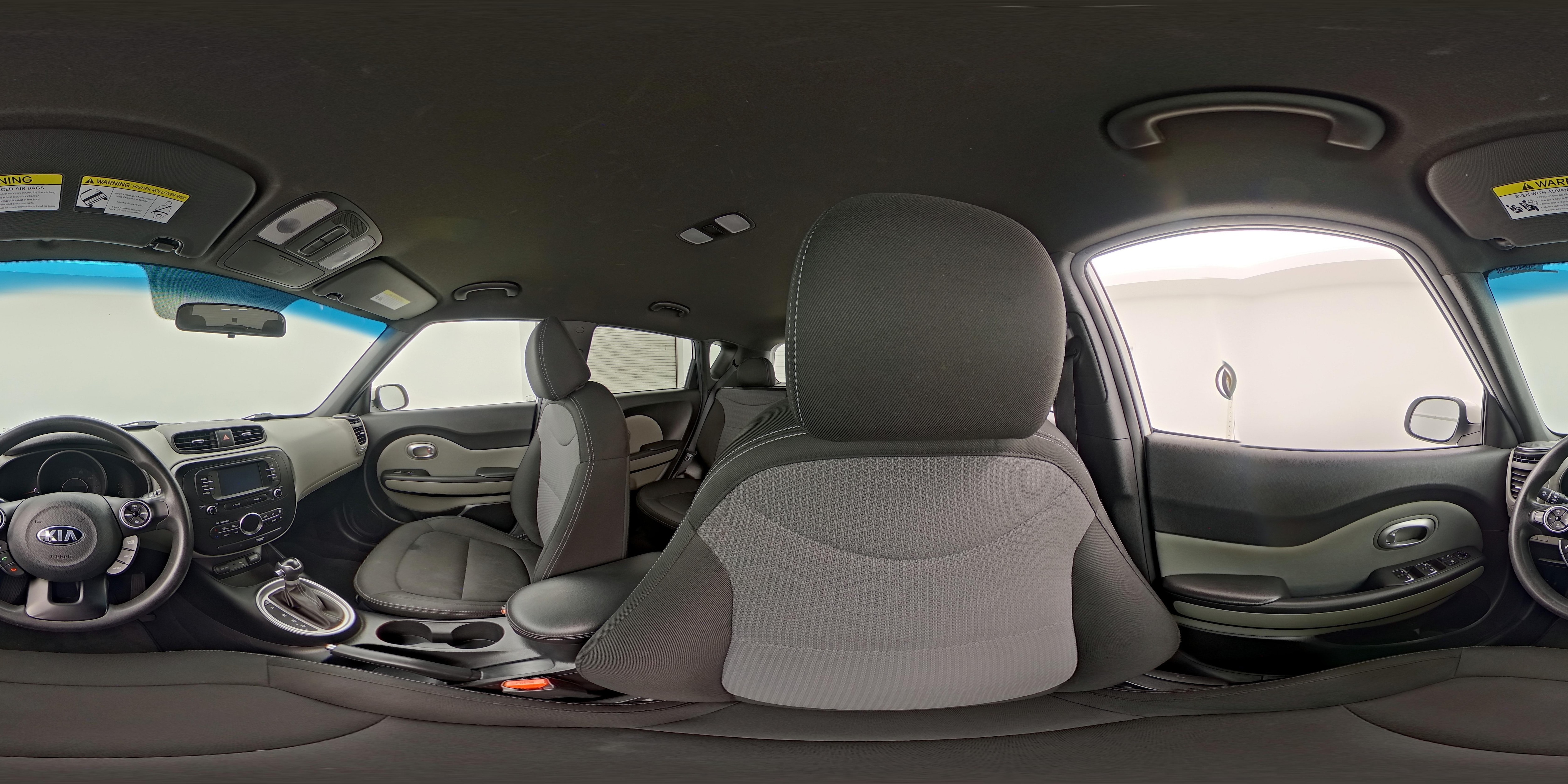 2017 Kia Soul + - Photo 26