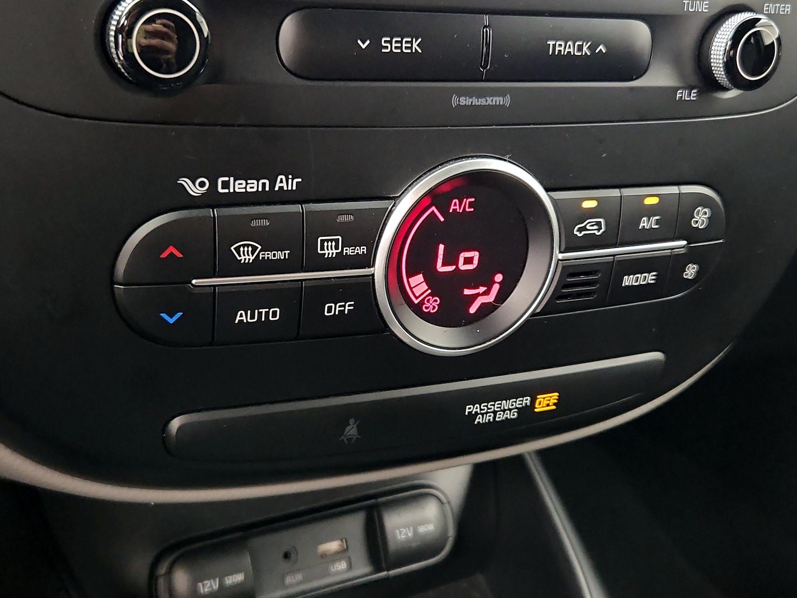 2017 Kia Soul + - Photo 17