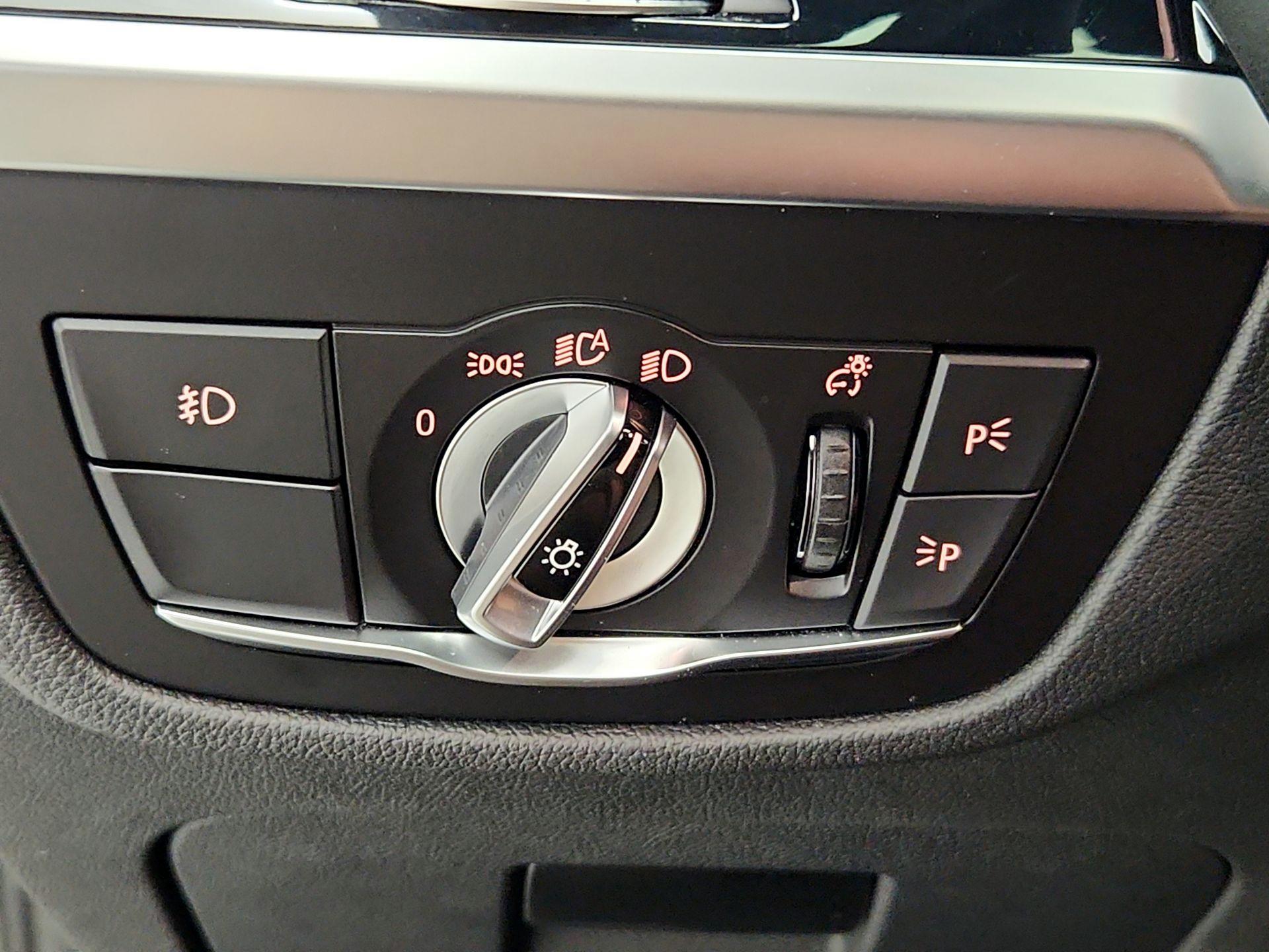 Thumbnail: 2020 BMW X3 - 13