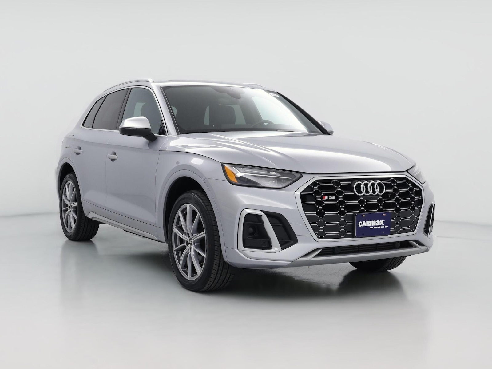 2023 Audi SQ5
