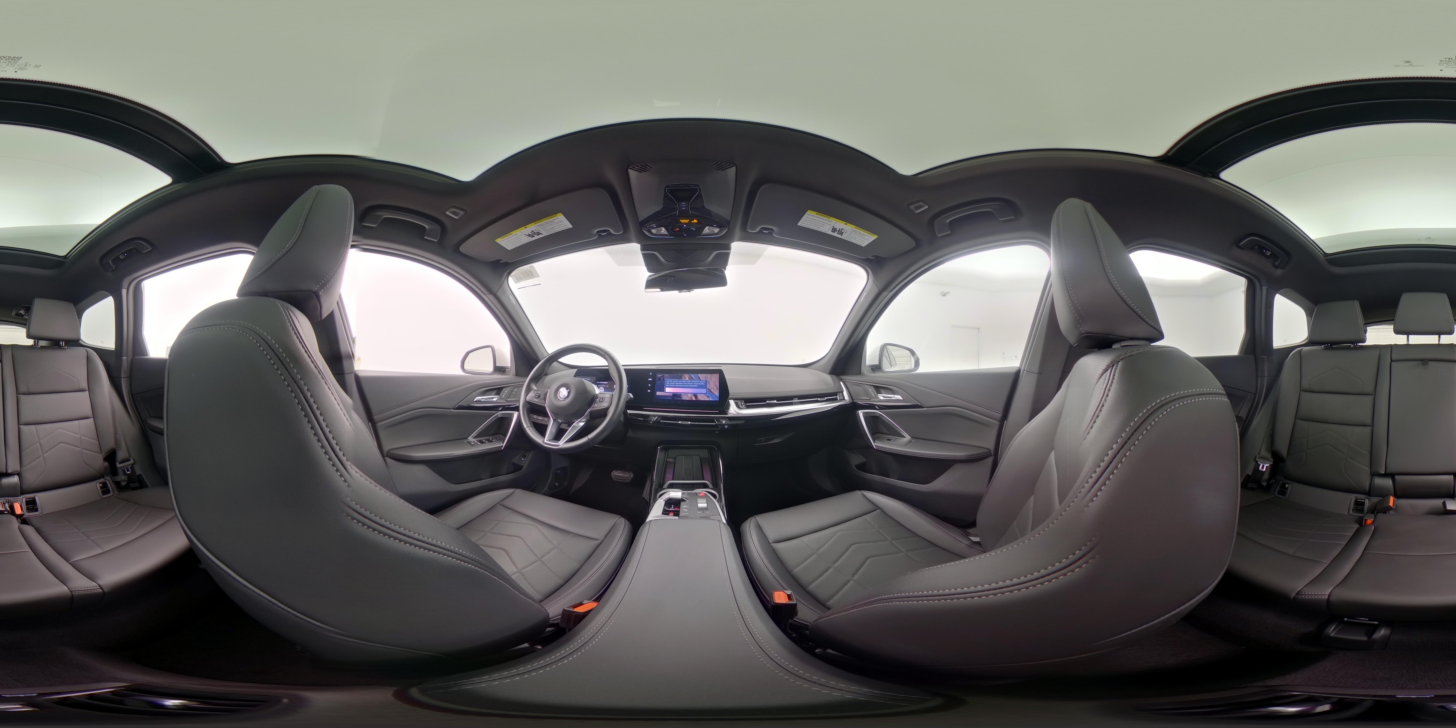 2025 BMW X1 28i - Photo 25