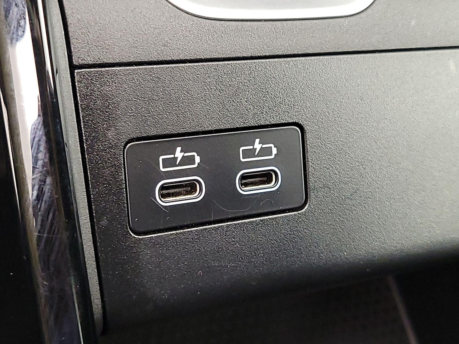 2025 BMW X1 28i - Photo 19