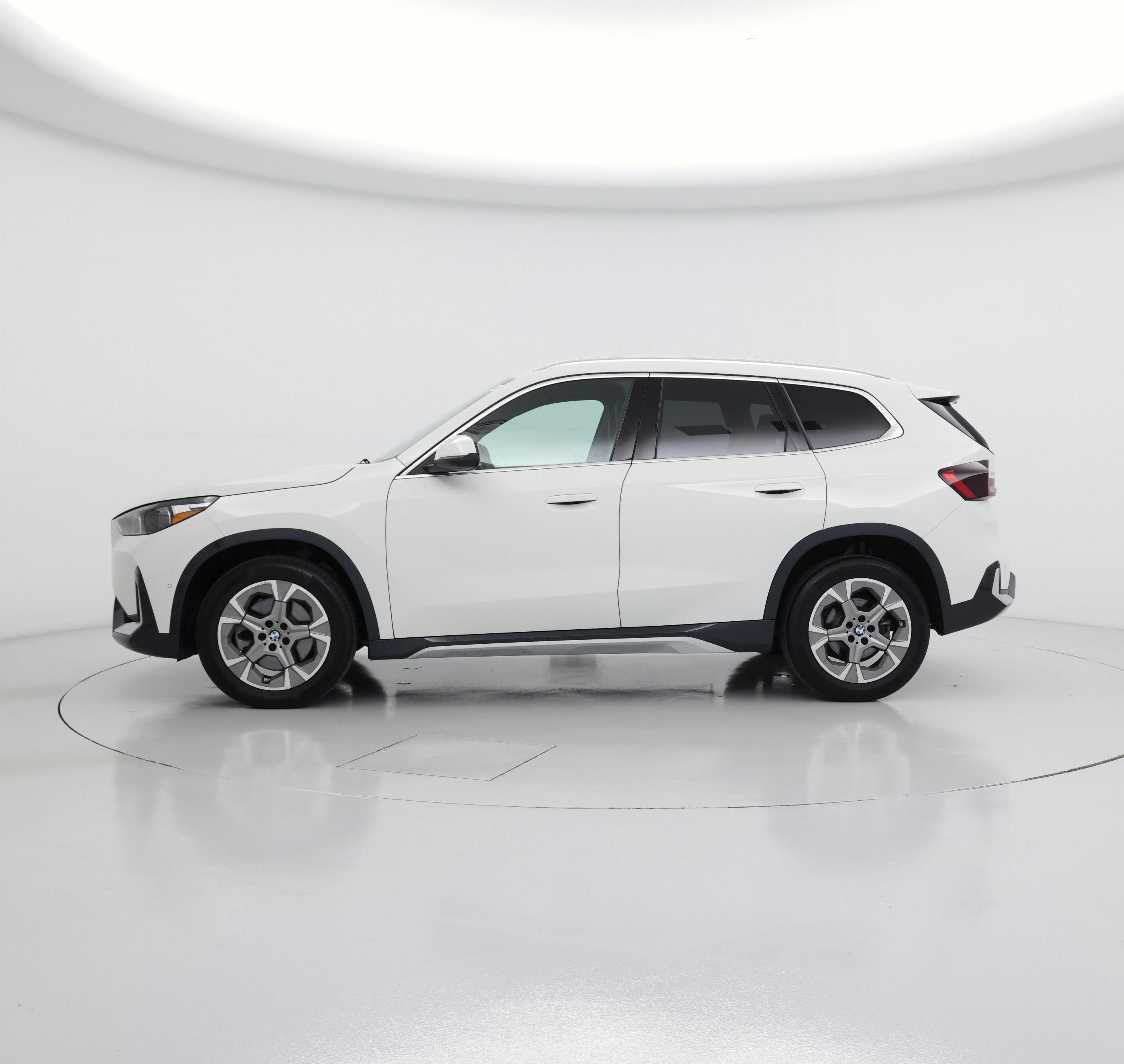 Thumbnail: 2025 BMW X1 - 3