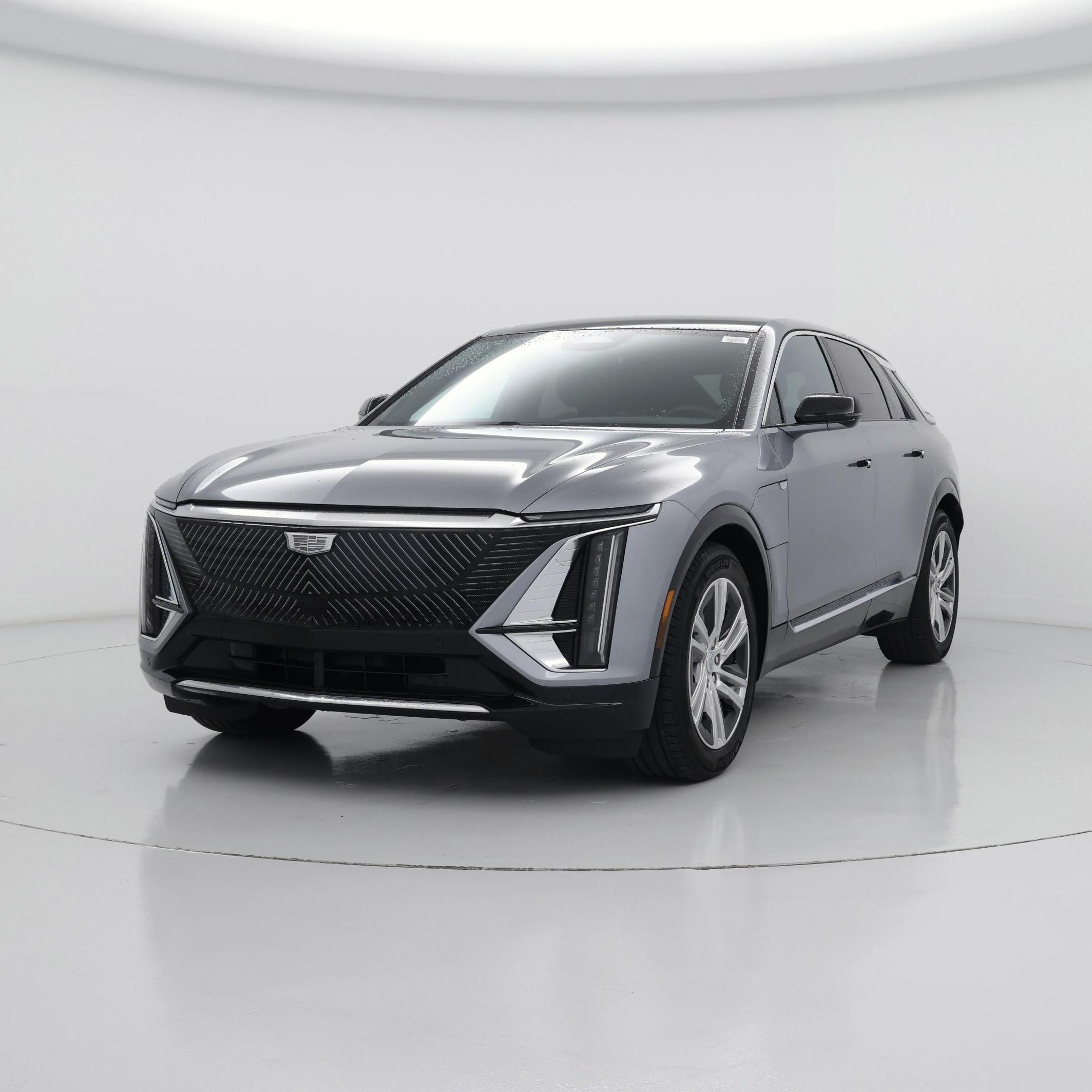 Thumbnail: 2024 Cadillac Lyriq - 4