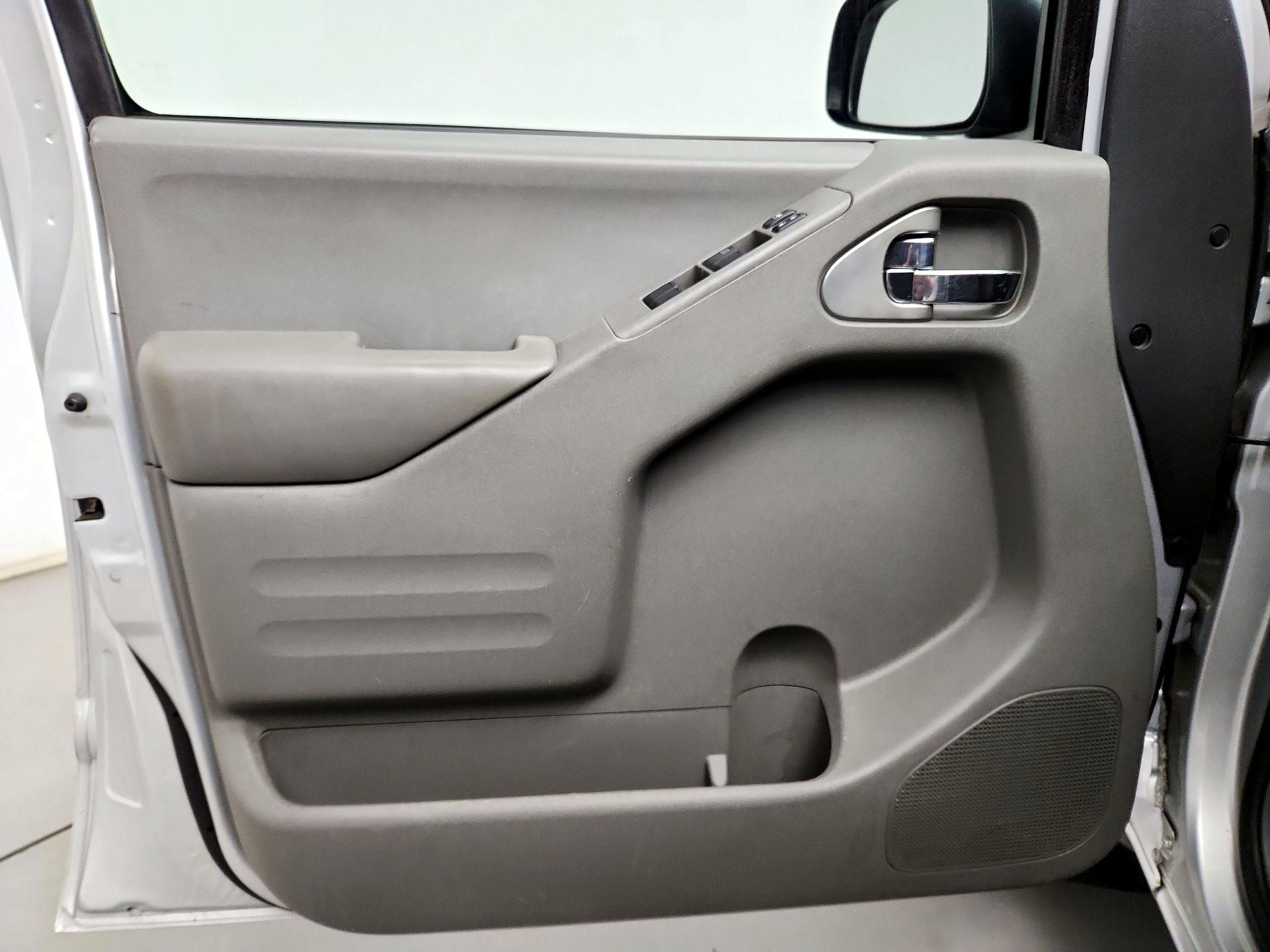 Thumbnail: 2019 Nissan Frontier - 12