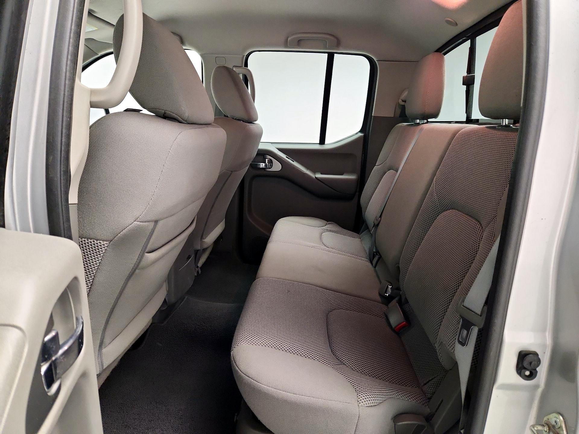 Thumbnail: 2019 Nissan Frontier - 19