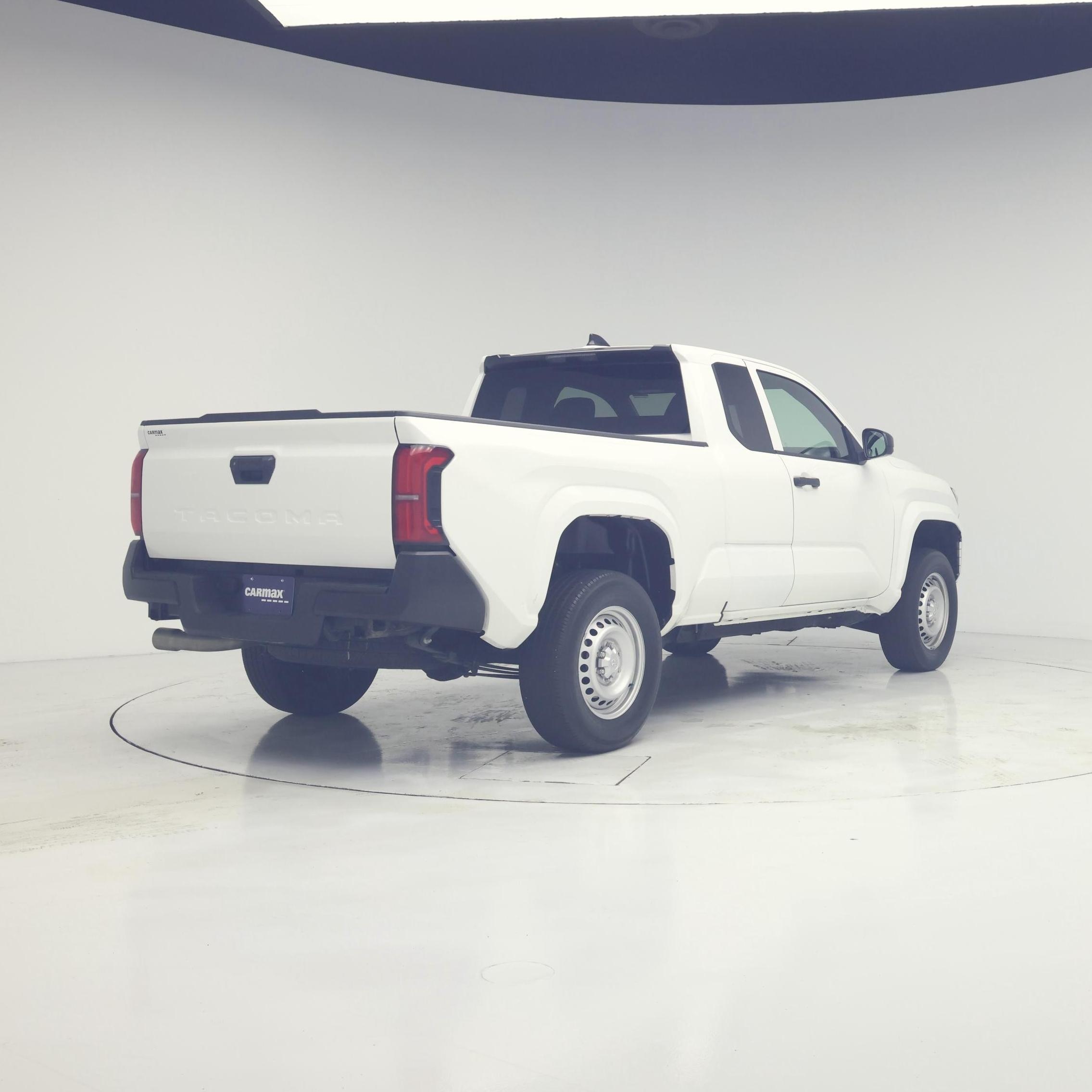 Thumbnail: 2024 Toyota Tacoma - 8