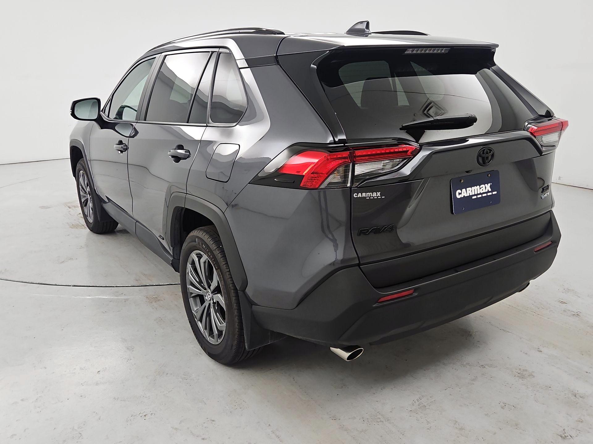 Thumbnail: 2025 Toyota RAV4 - 7