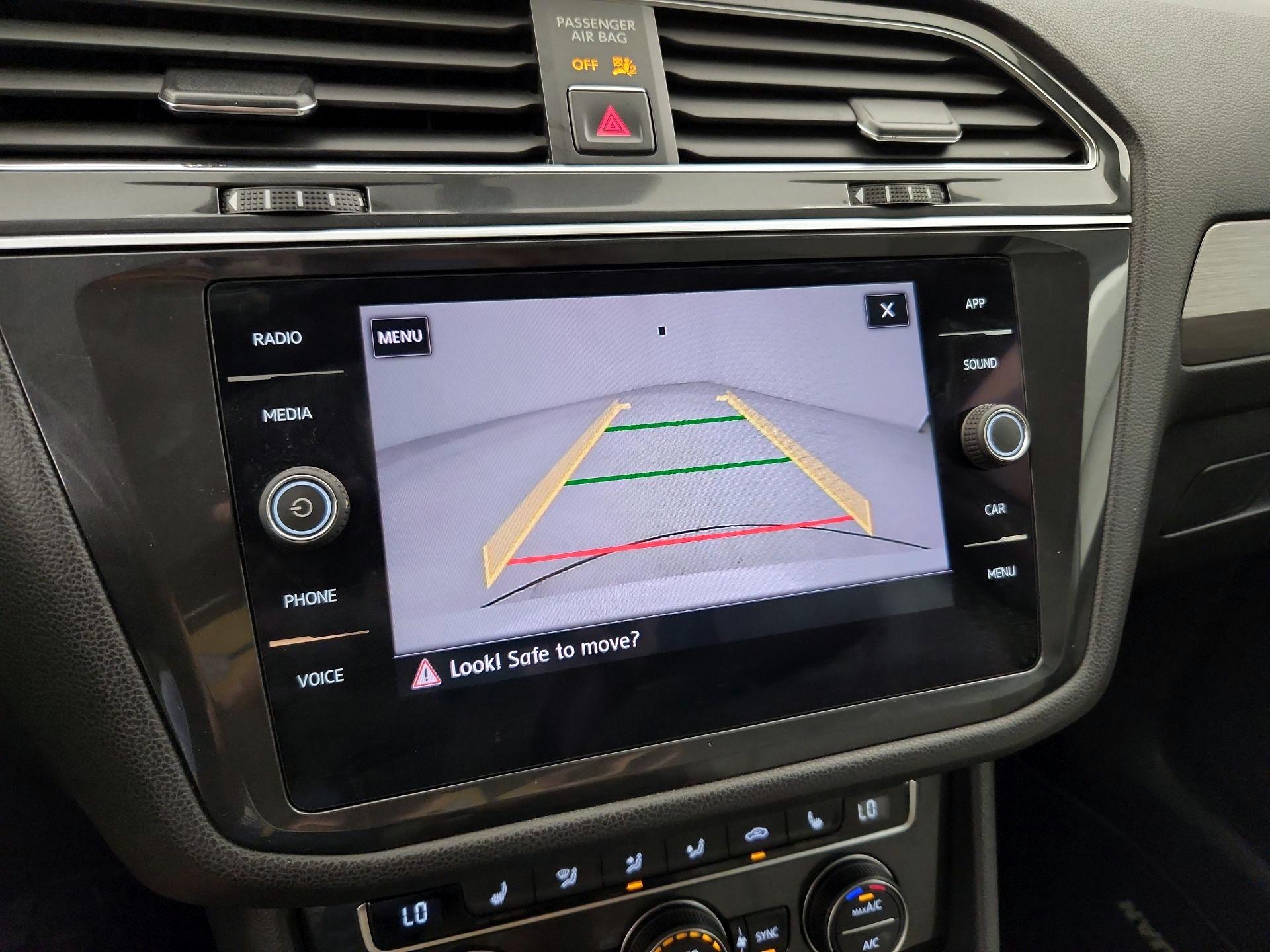 Thumbnail: 2018 Volkswagen Tiguan - 14