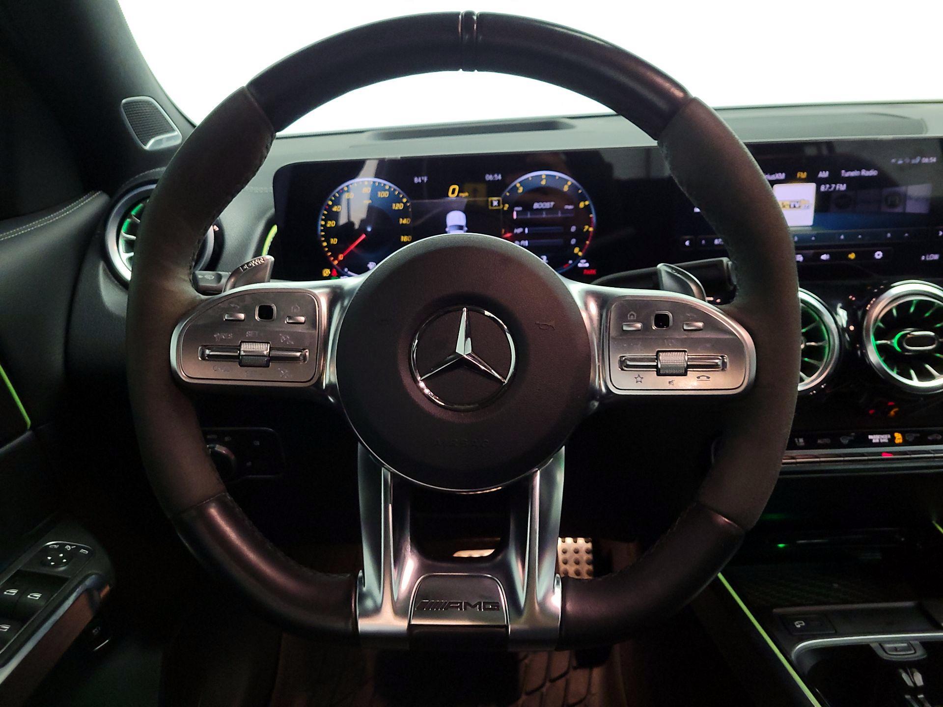 Thumbnail: 2023 Mercedes-Benz GLB - 10
