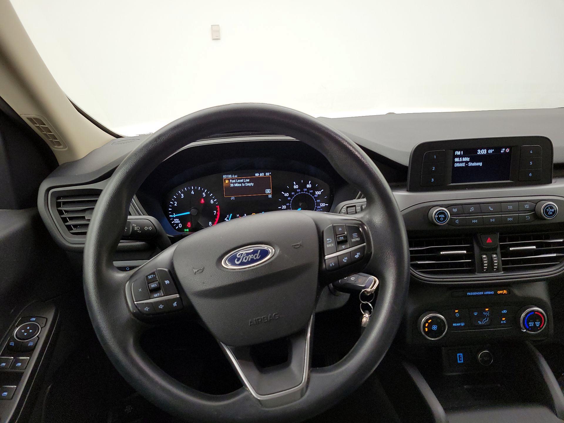 Thumbnail: 2020 Ford Escape - 10