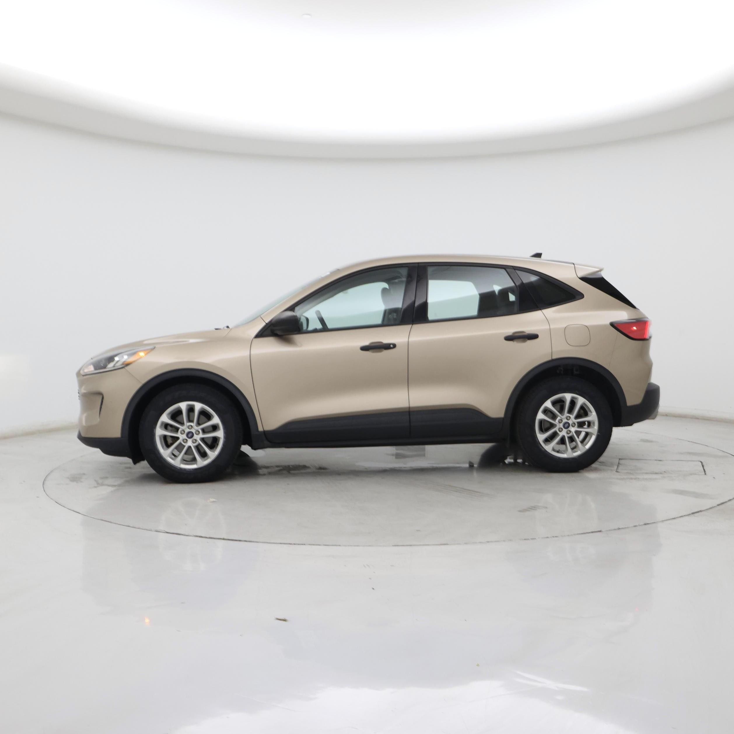 Thumbnail: 2020 Ford Escape - 3
