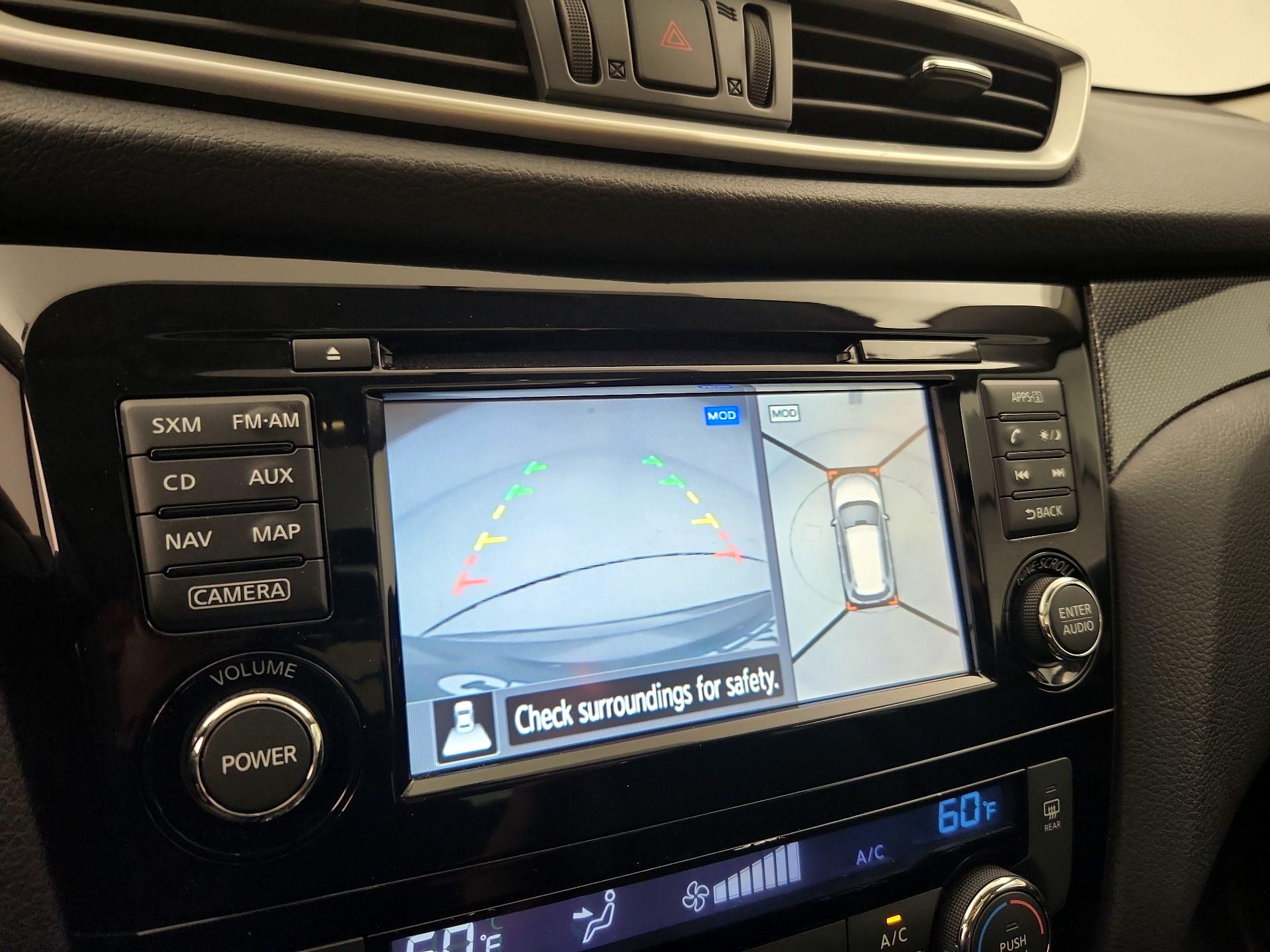 Thumbnail: 2015 Nissan Rogue - 14