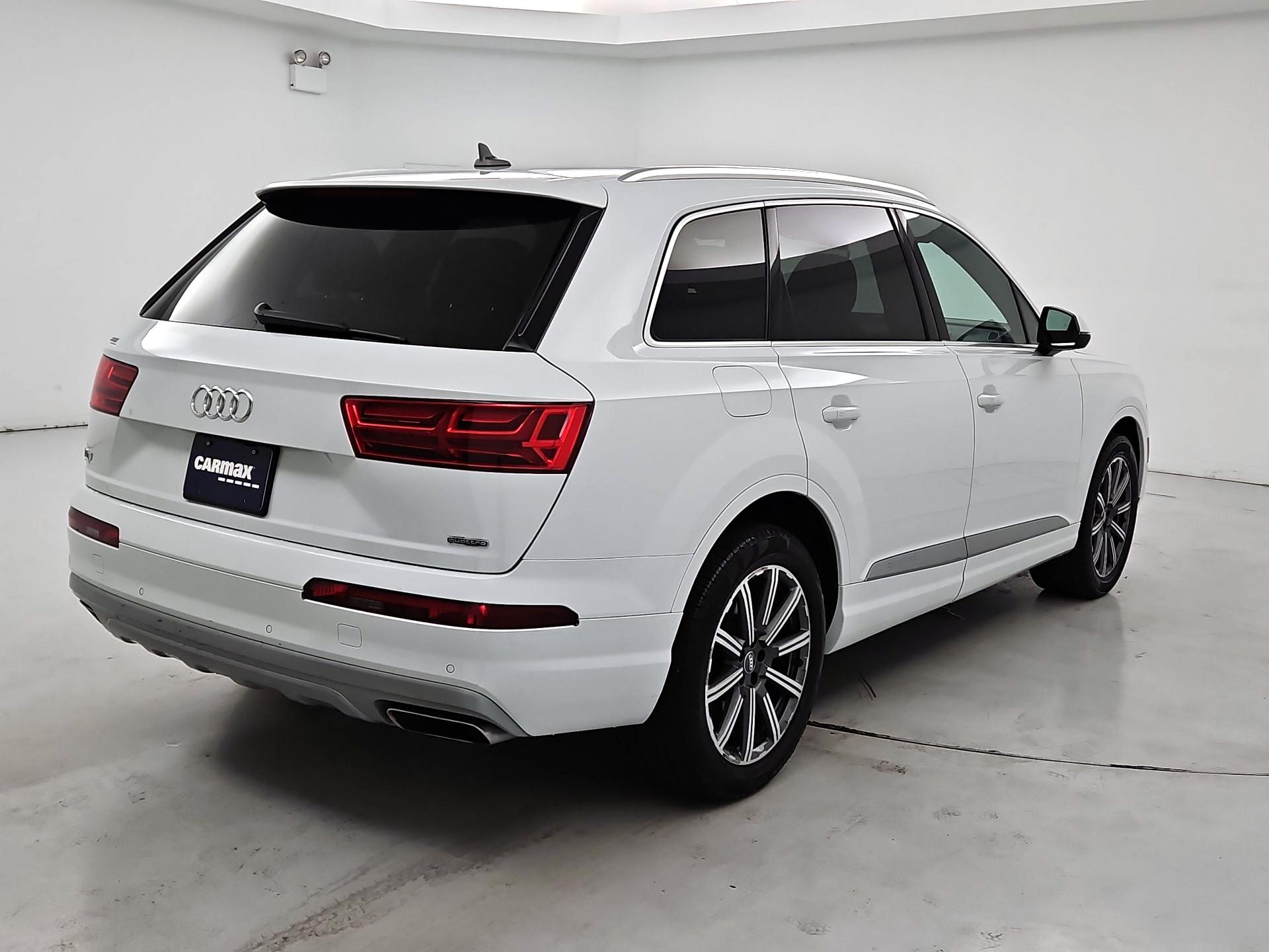 Thumbnail: 2019 Audi Q7 - 5