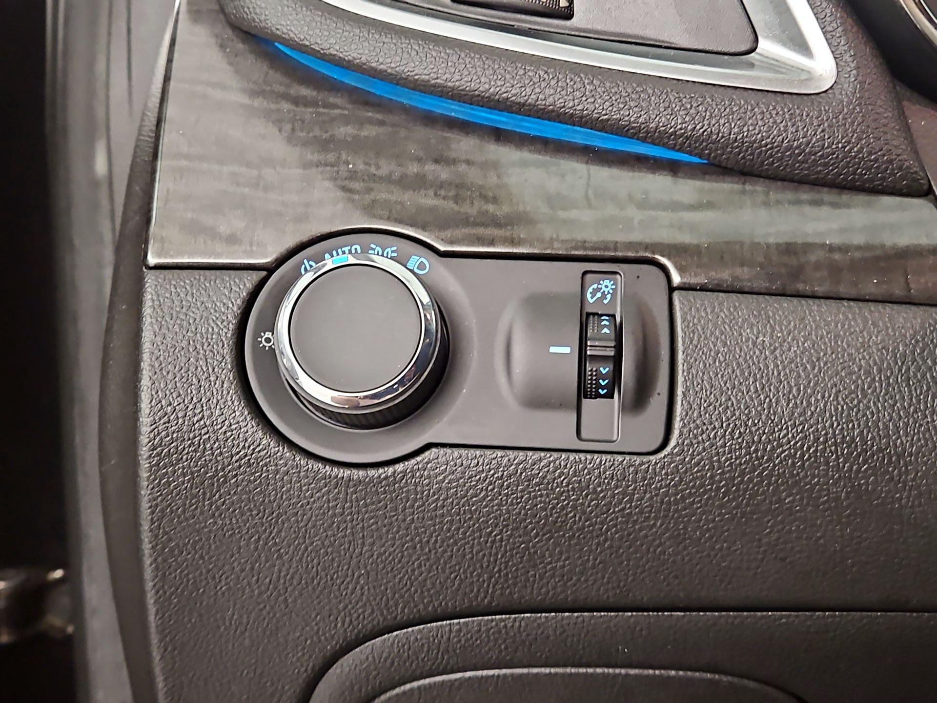 Thumbnail: 2016 Buick Encore - 11