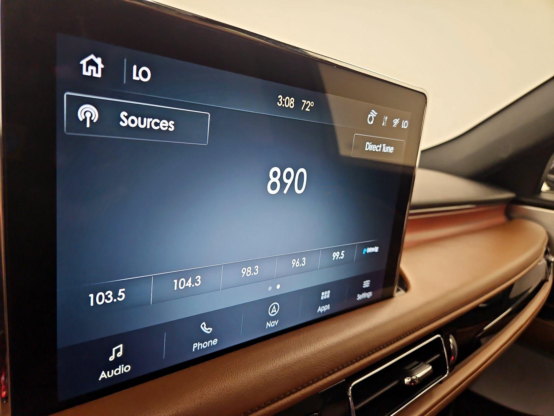Thumbnail: 2021 Lincoln Aviator - 14