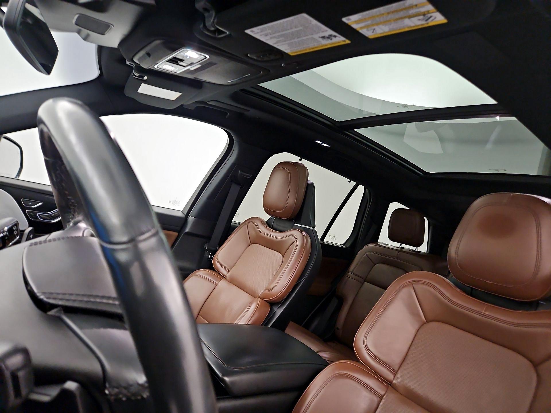 Thumbnail: 2021 Lincoln Aviator - 18