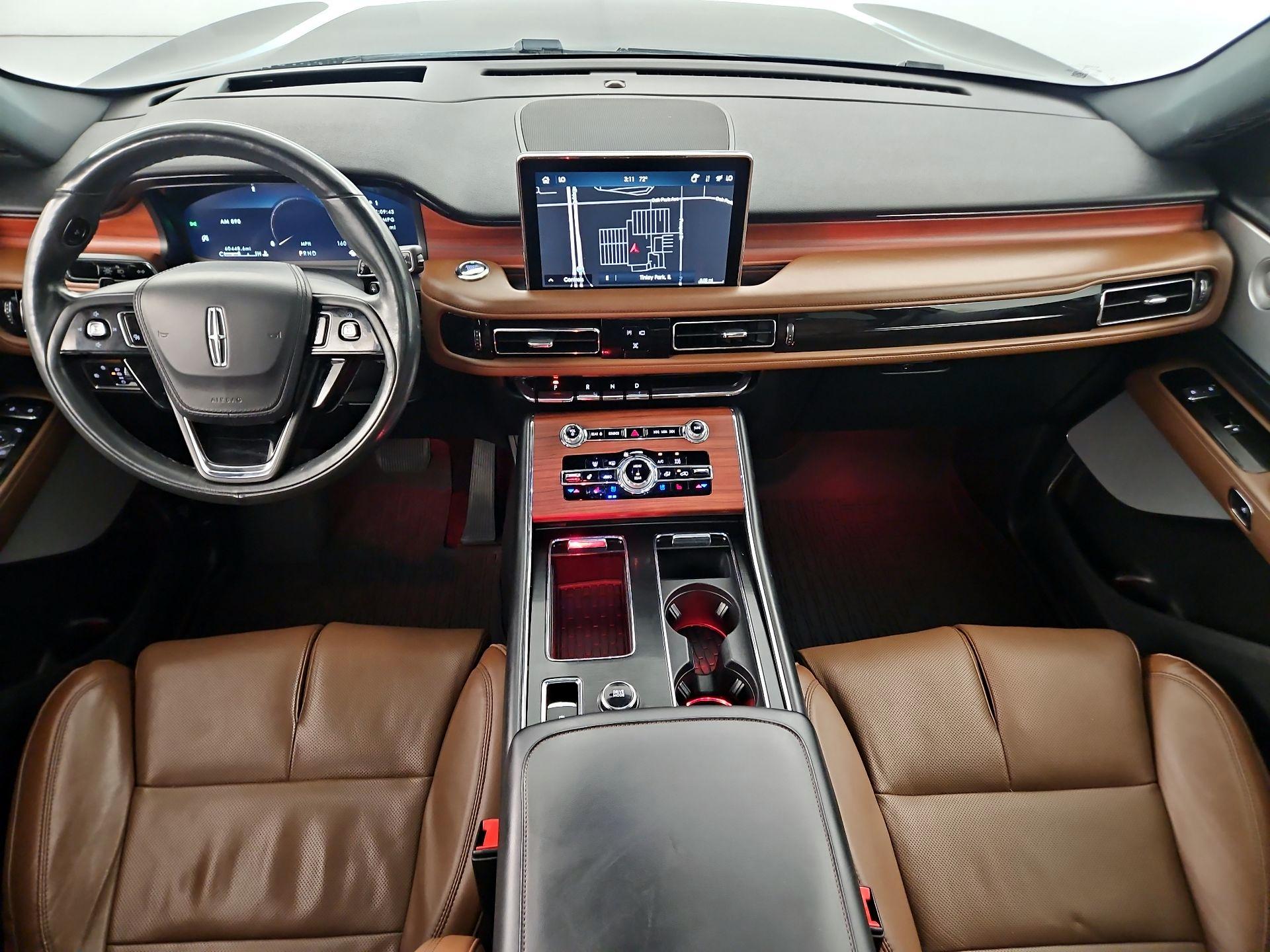 Thumbnail: 2021 Lincoln Aviator - 8