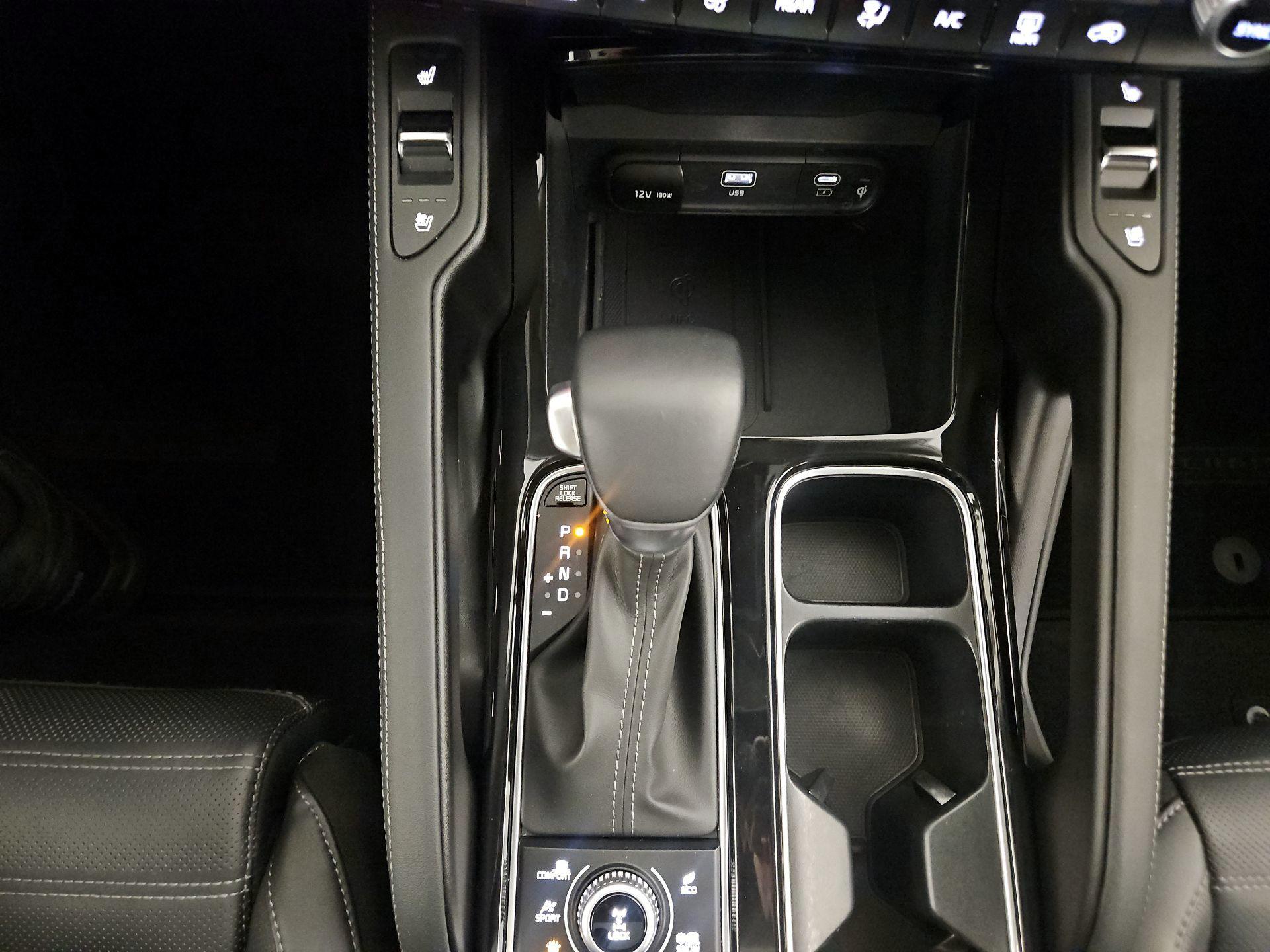 Thumbnail: 2024 Kia Telluride - 16