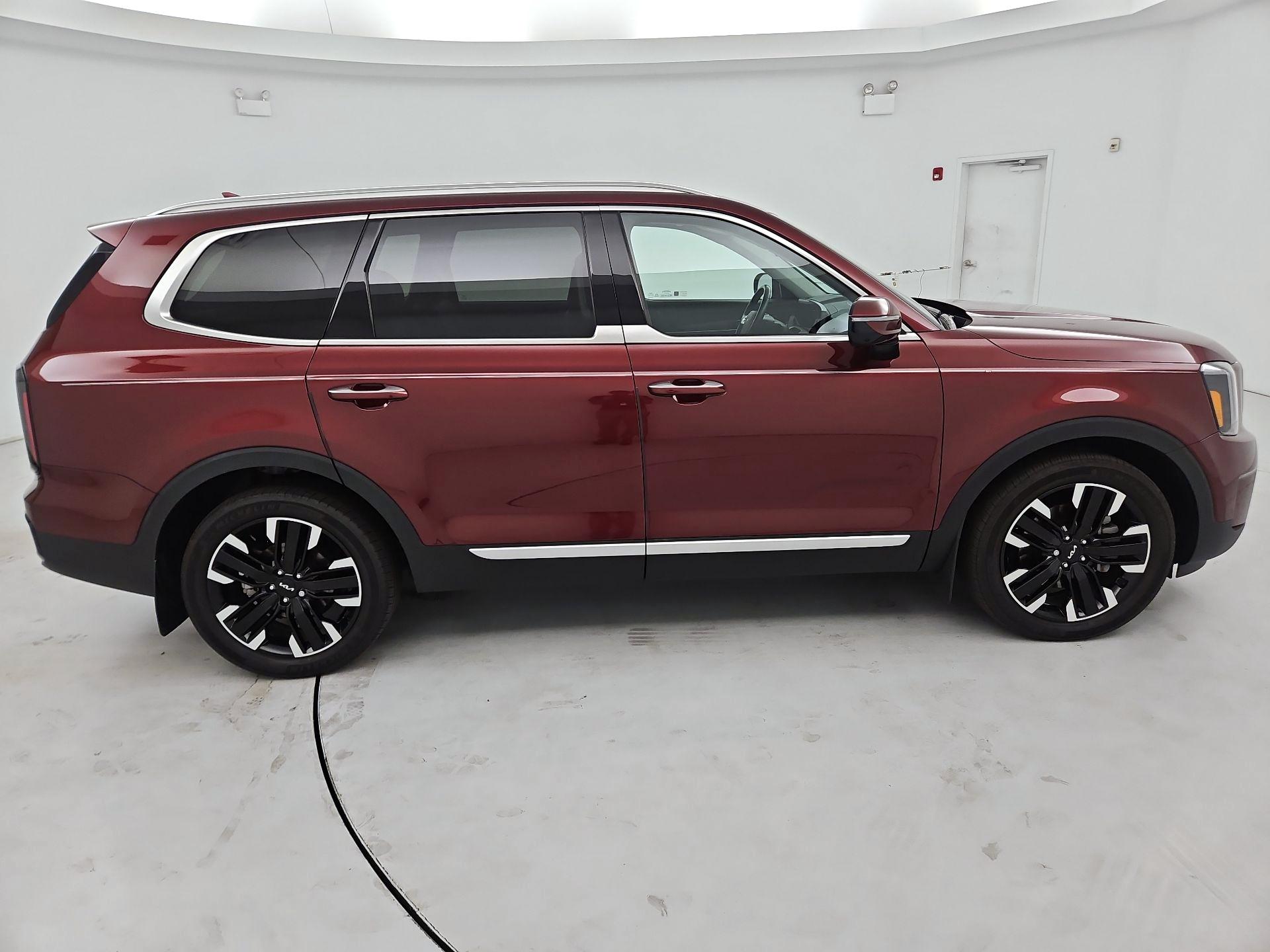 Thumbnail: 2024 Kia Telluride - 4