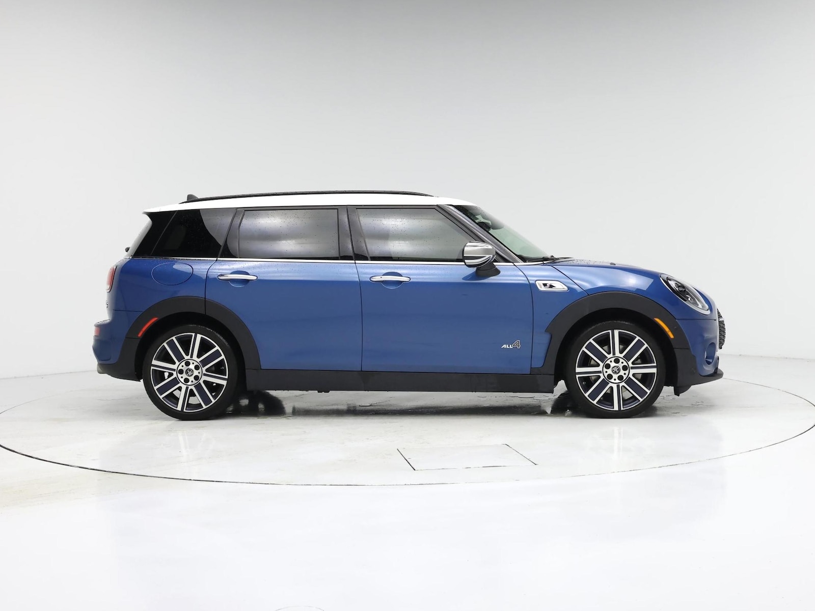 2023 MINI Clubman S - Photo 8