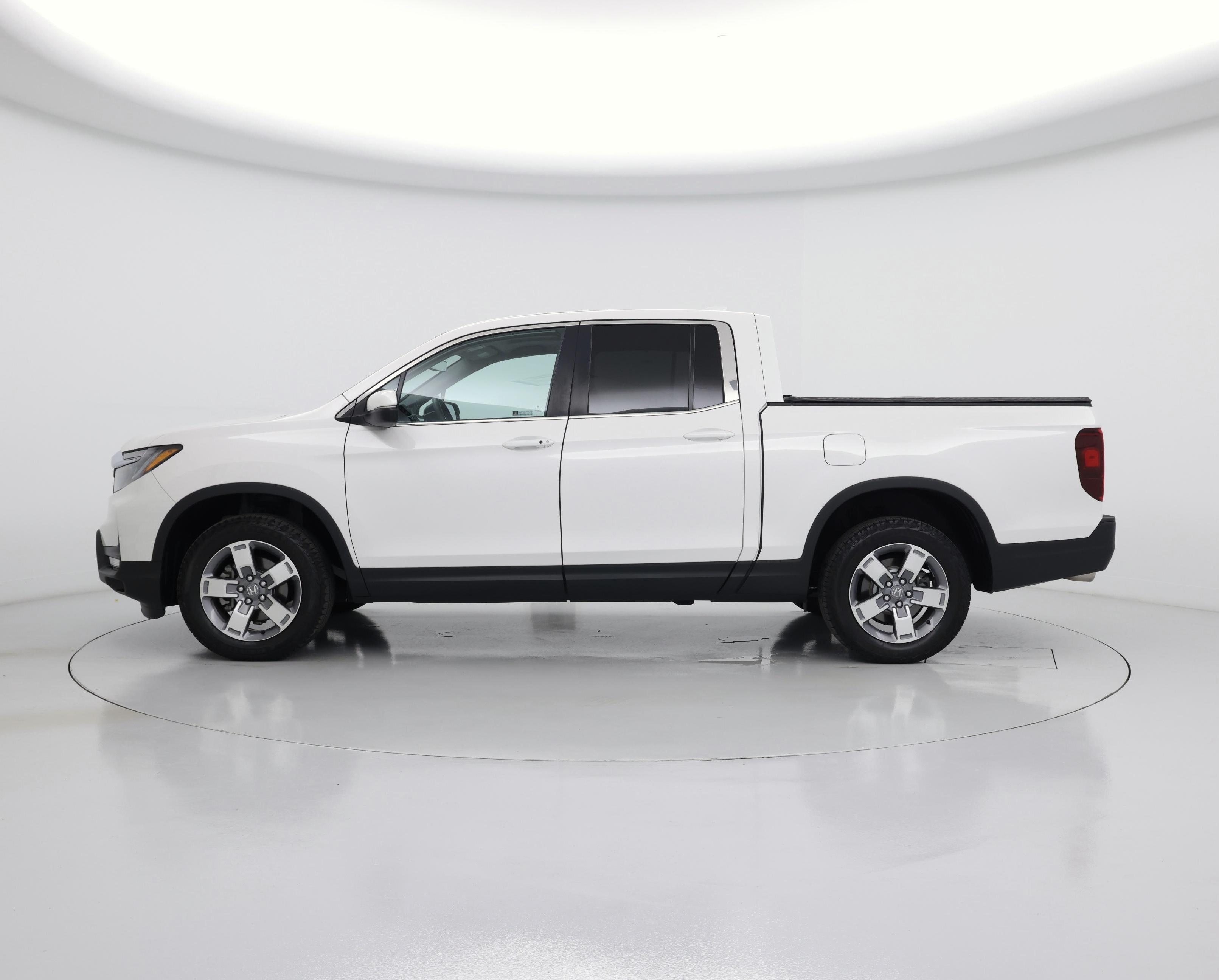 Thumbnail: 2025 Honda Ridgeline - 3