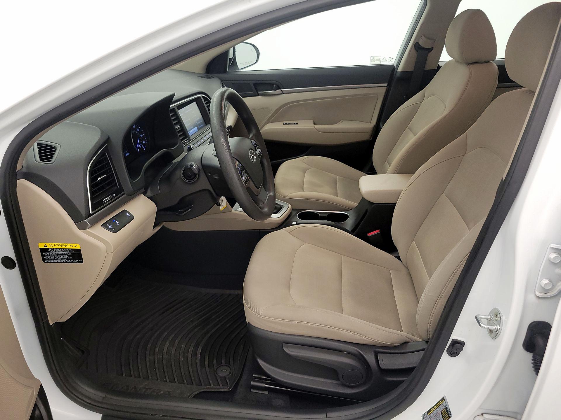 Thumbnail: 2018 Hyundai Elantra - 11