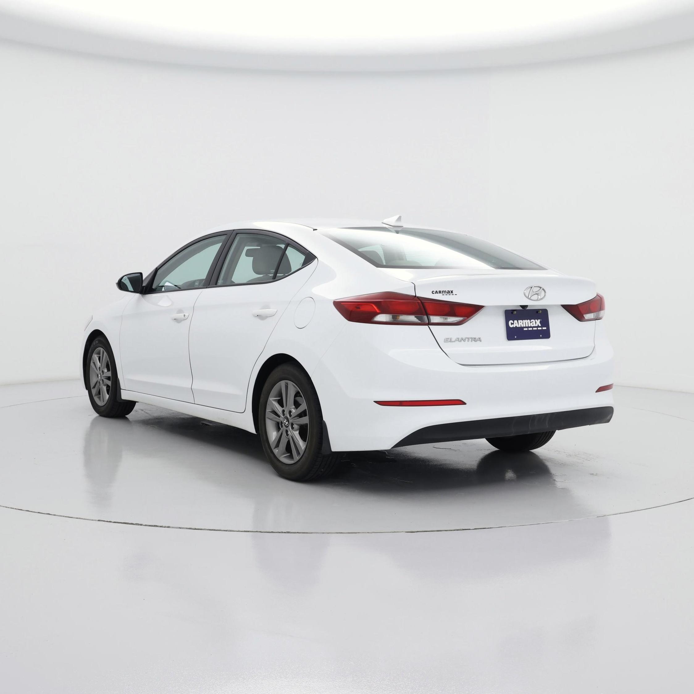 Thumbnail: 2018 Hyundai Elantra - 2