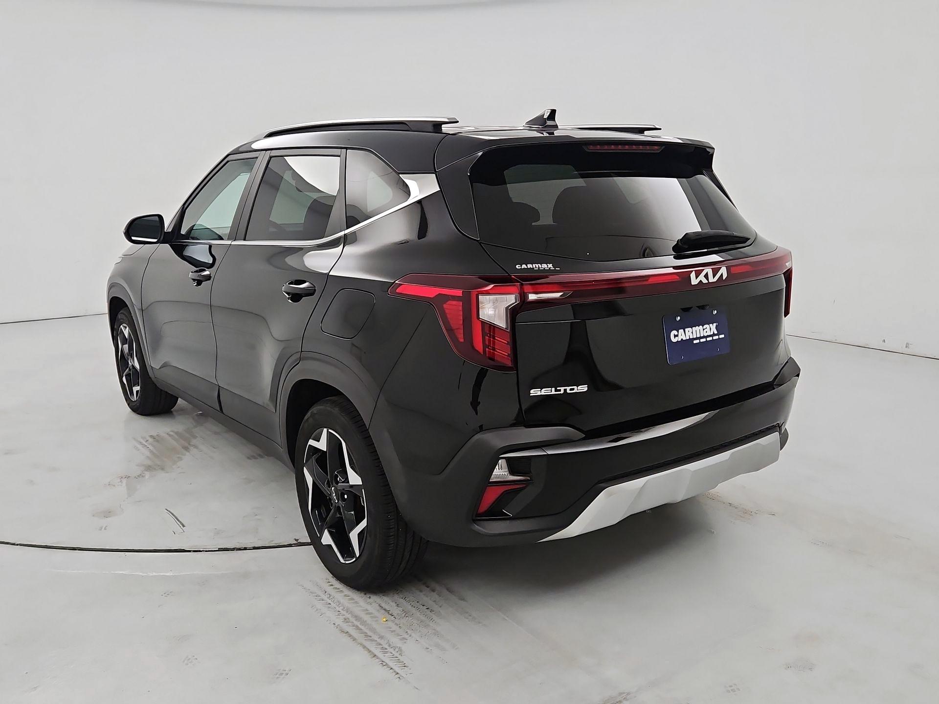 Thumbnail: 2024 Kia Seltos - 7