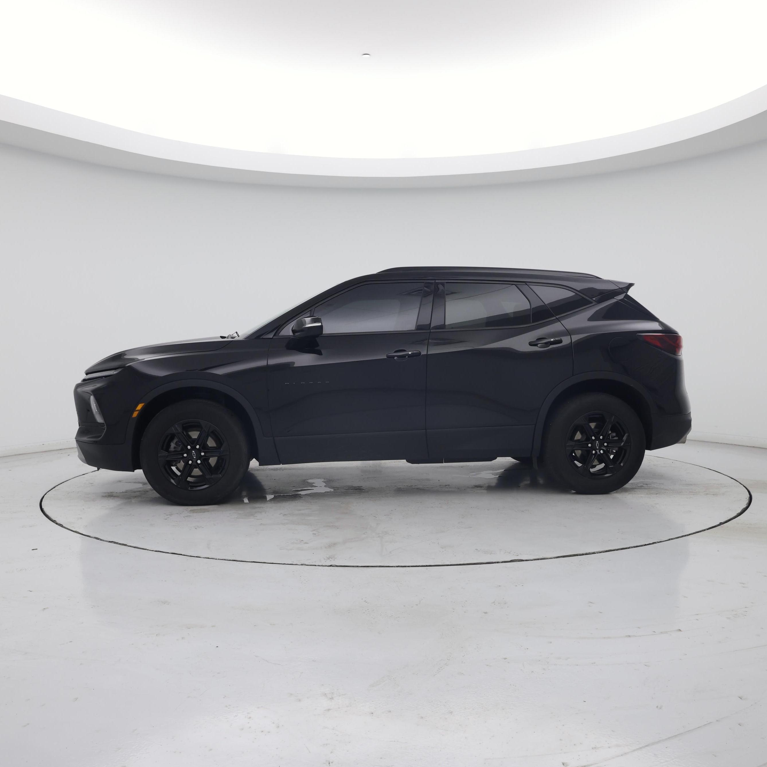 Thumbnail: 2024 Chevrolet Blazer - 3