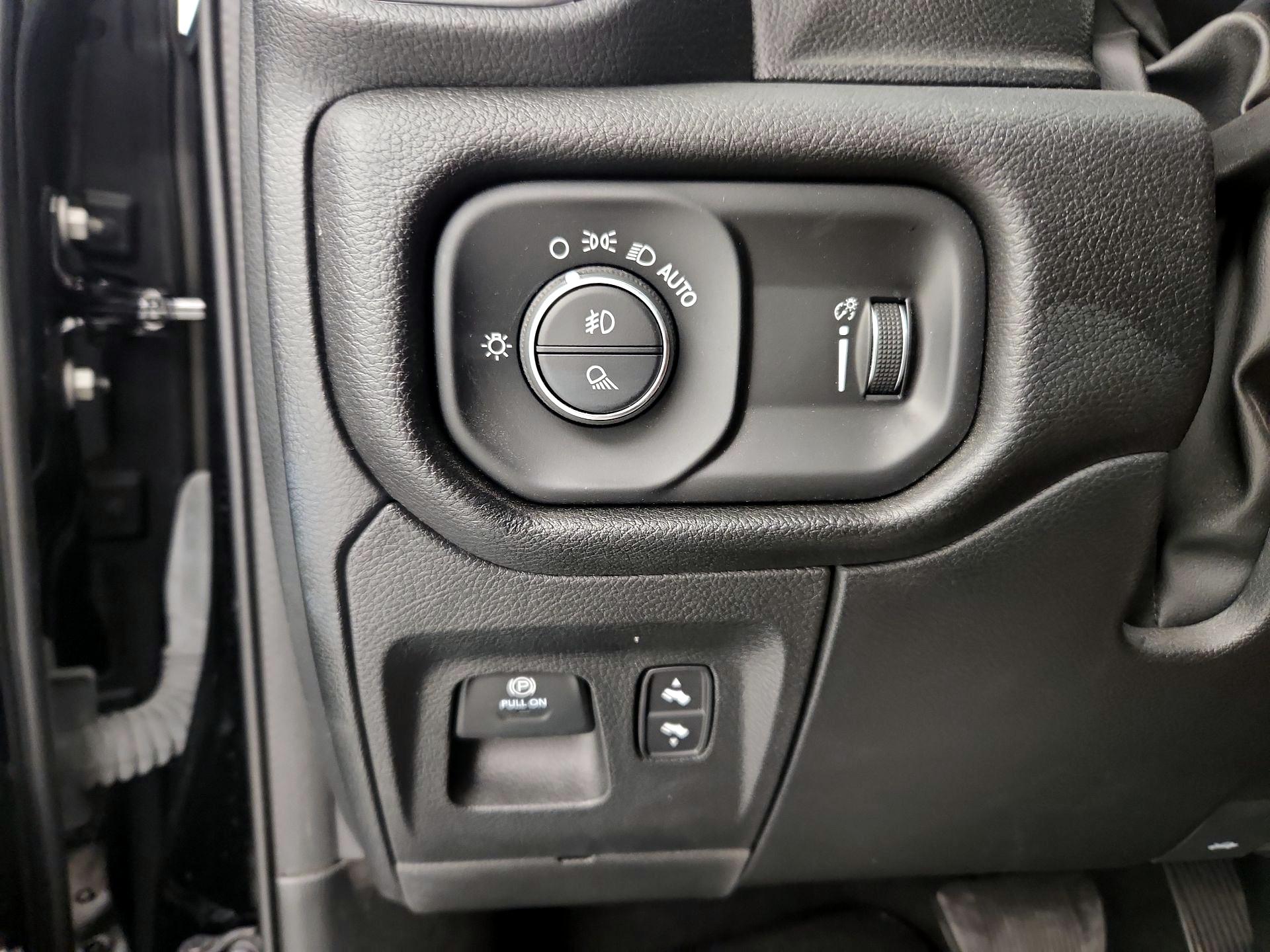 Thumbnail: 2023 RAM 1500 - 13