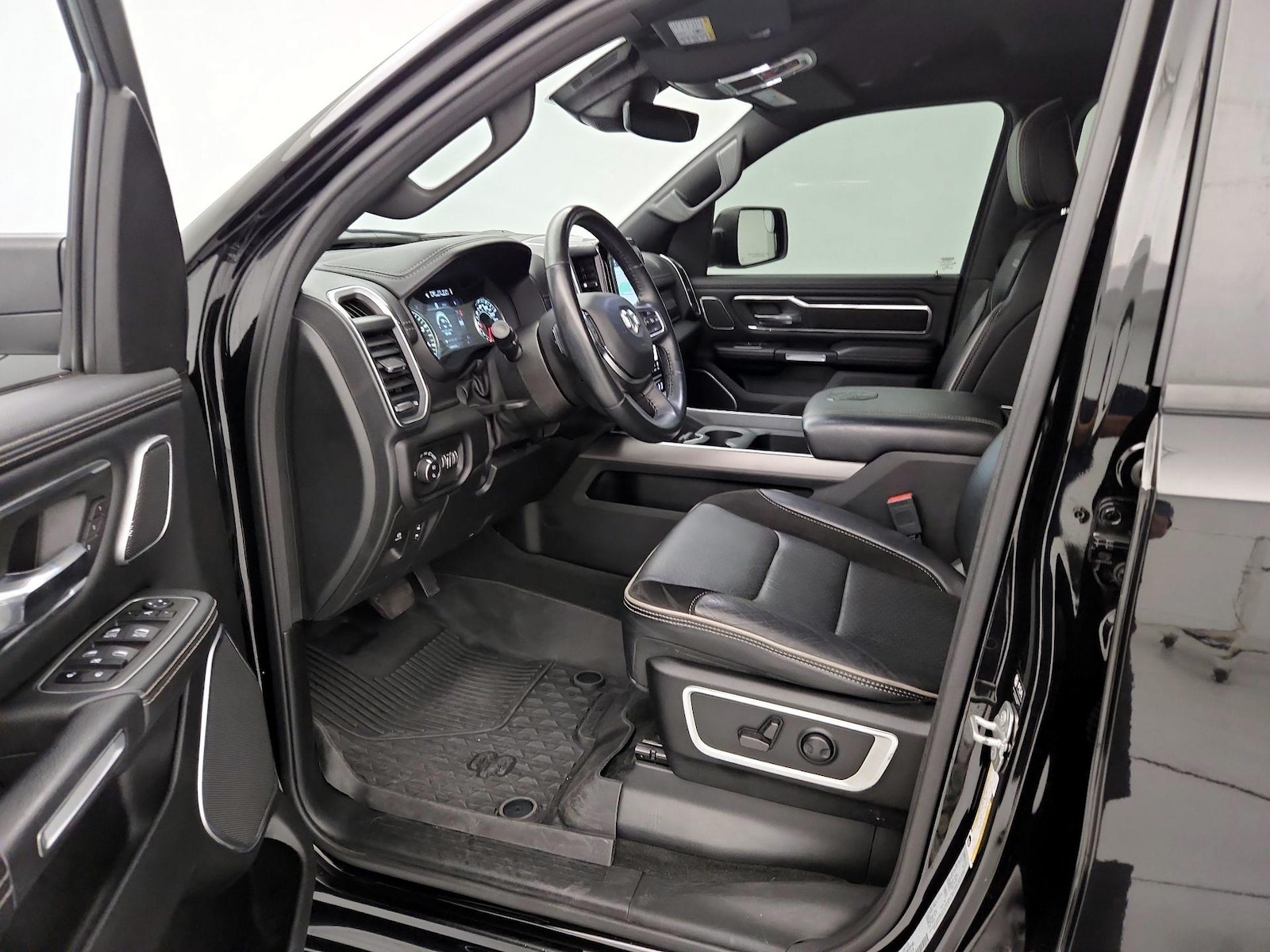 2023 RAM Ram 1500 Pickup Laramie - Photo 12