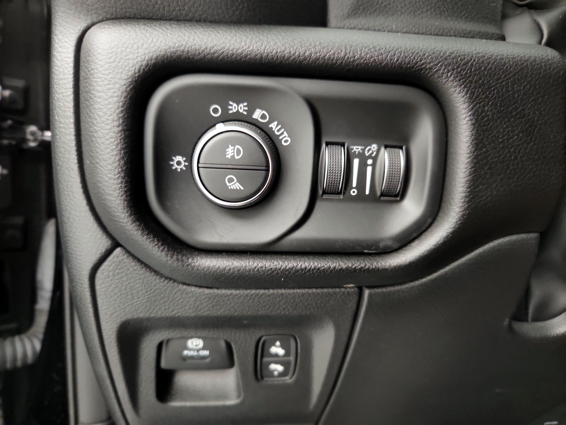 Thumbnail: 2023 RAM 1500 - 13