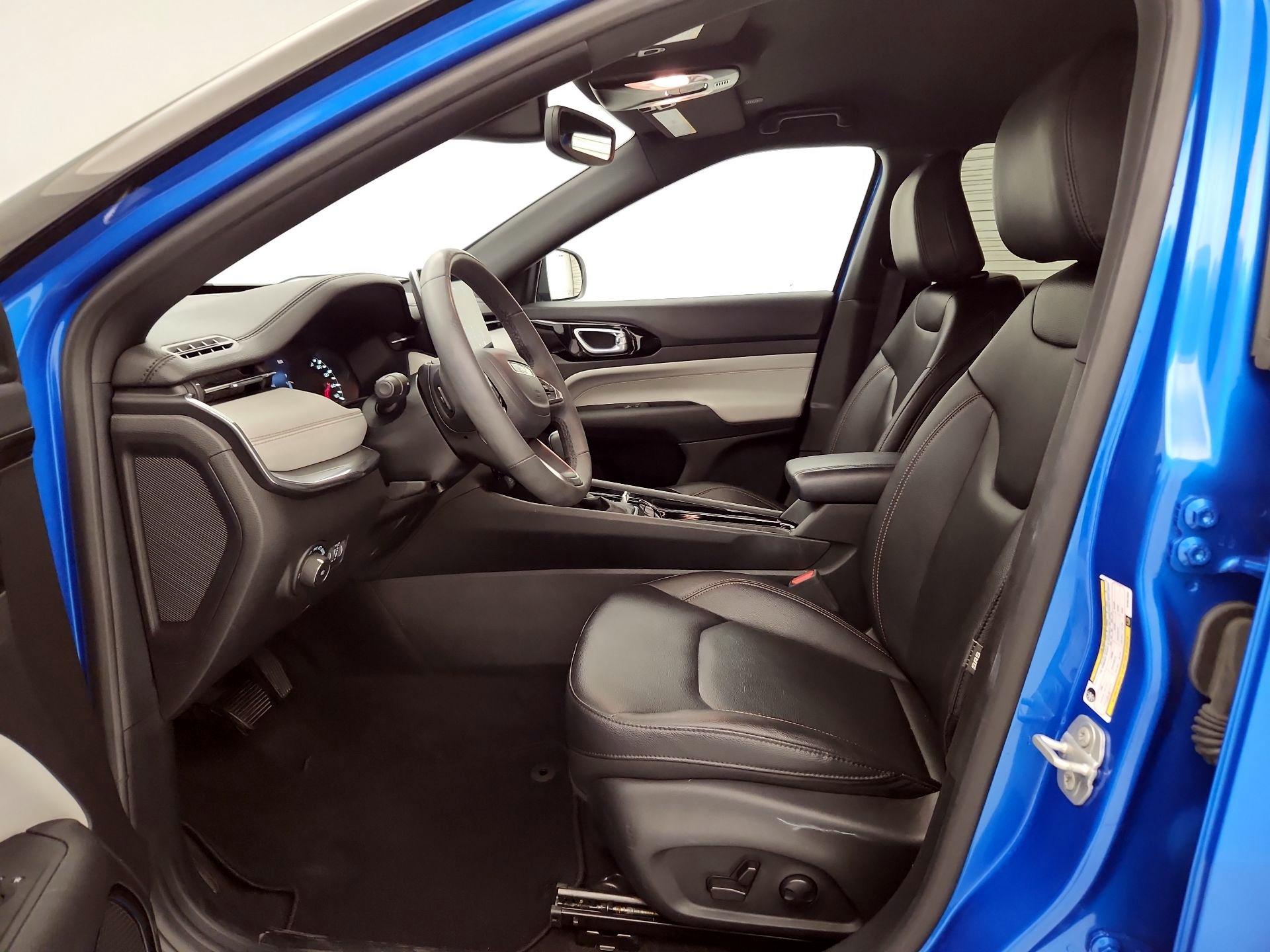 Thumbnail: 2024 Jeep Compass - 11