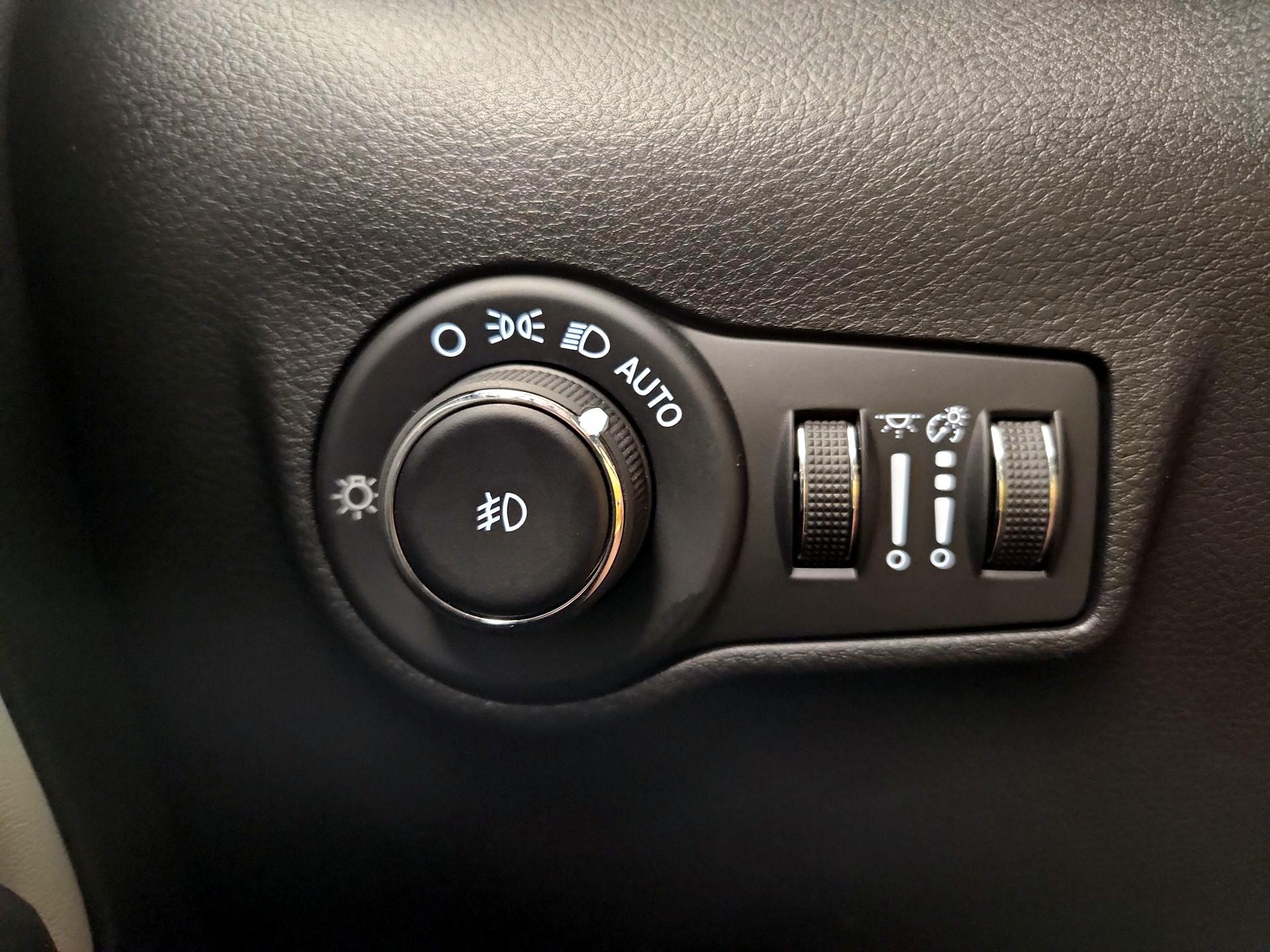 Thumbnail: 2024 Jeep Compass - 13