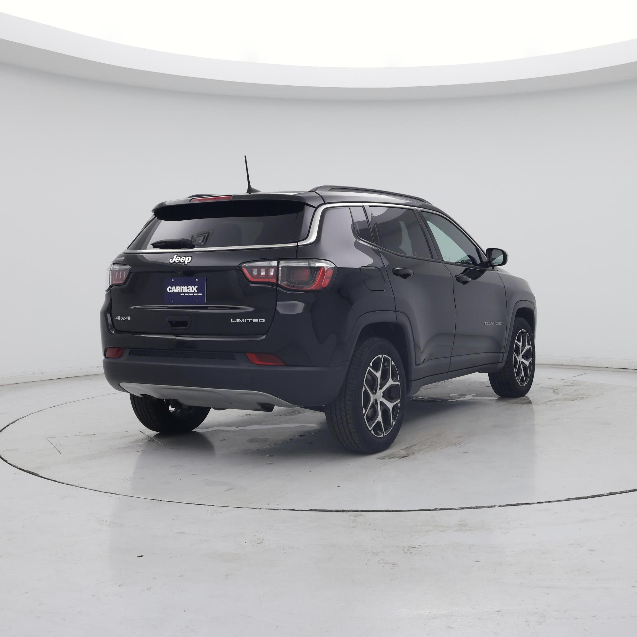 Thumbnail: 2024 Jeep Compass - 8