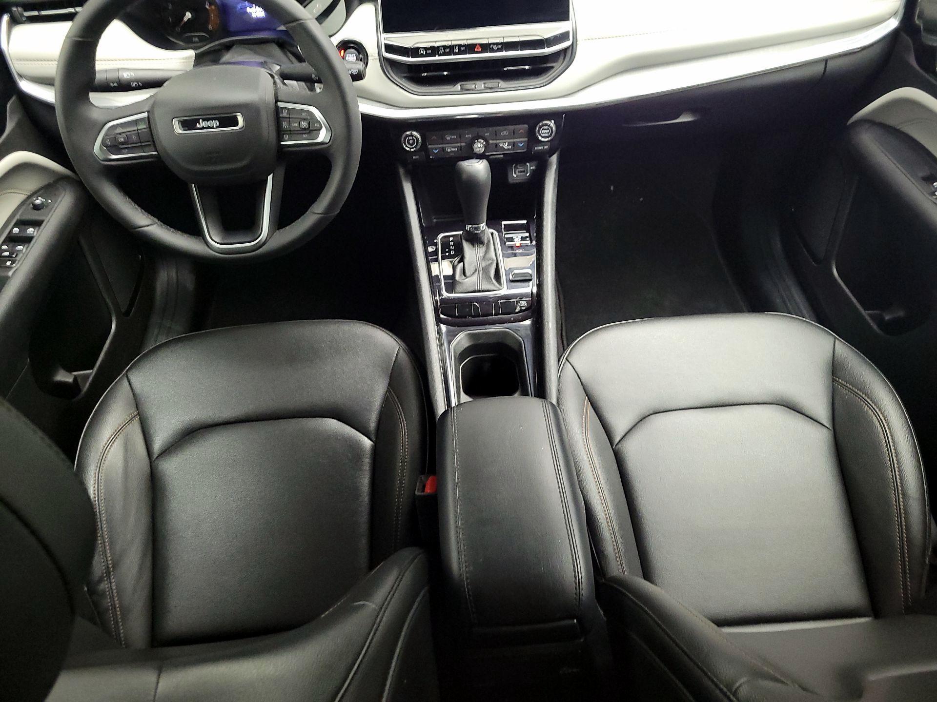 Thumbnail: 2024 Jeep Compass - 9
