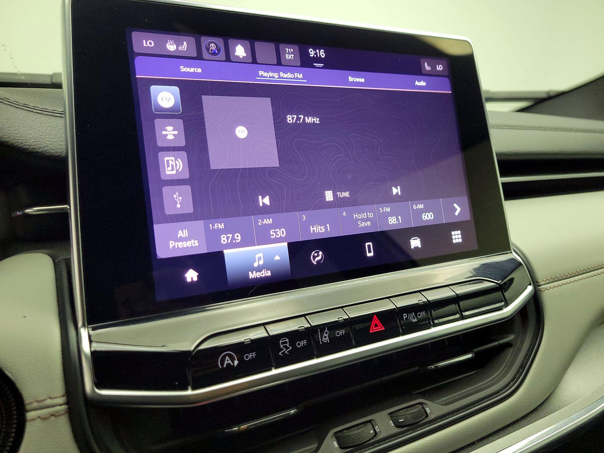Thumbnail: 2024 Jeep Compass - 13