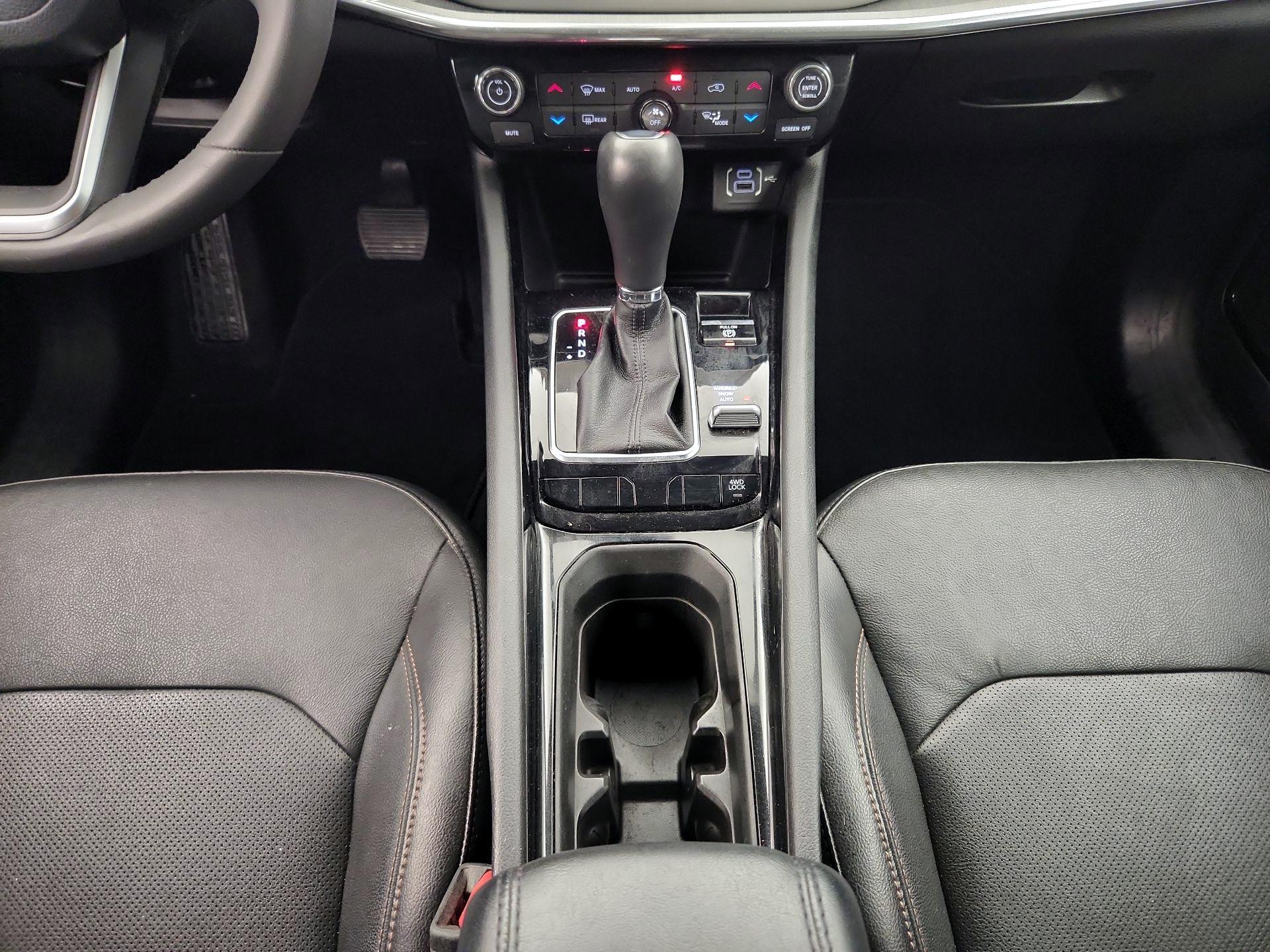 Thumbnail: 2023 Jeep Compass - 17