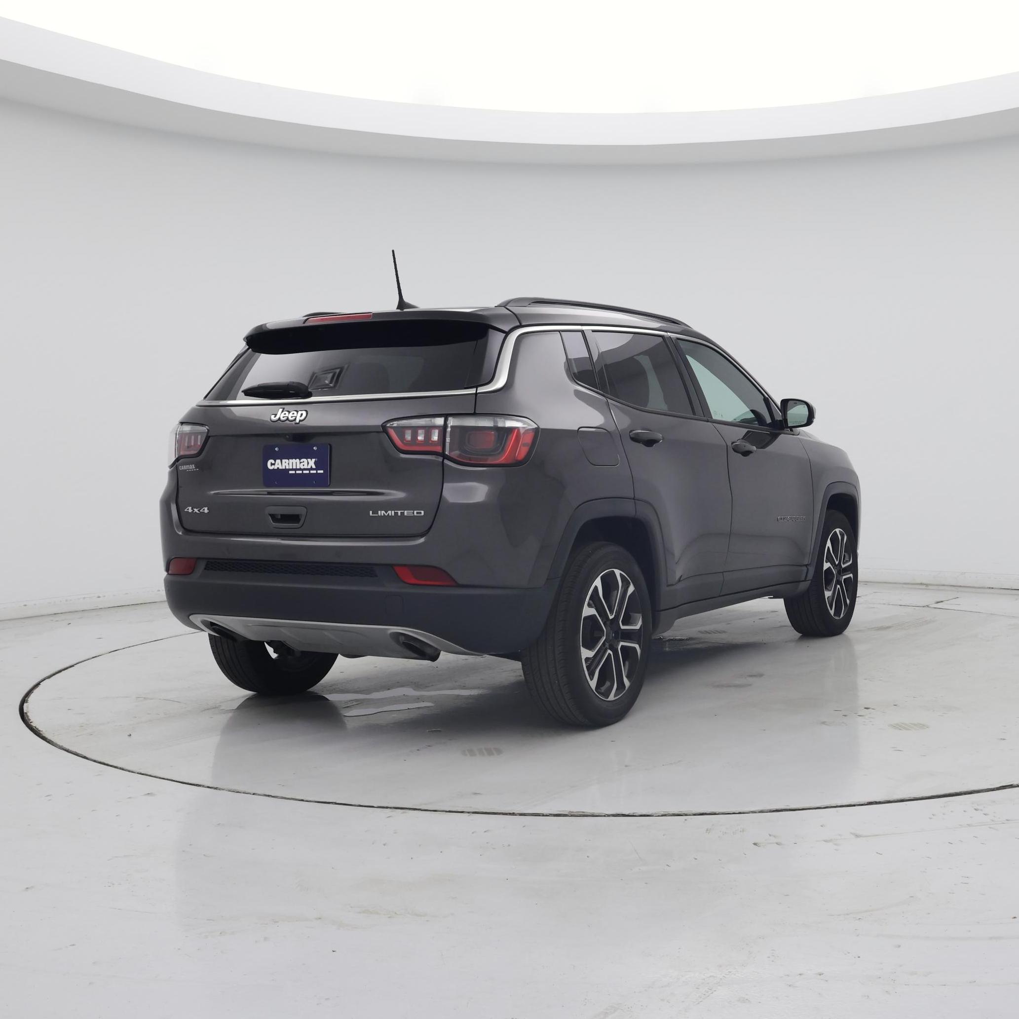 Thumbnail: 2023 Jeep Compass - 8