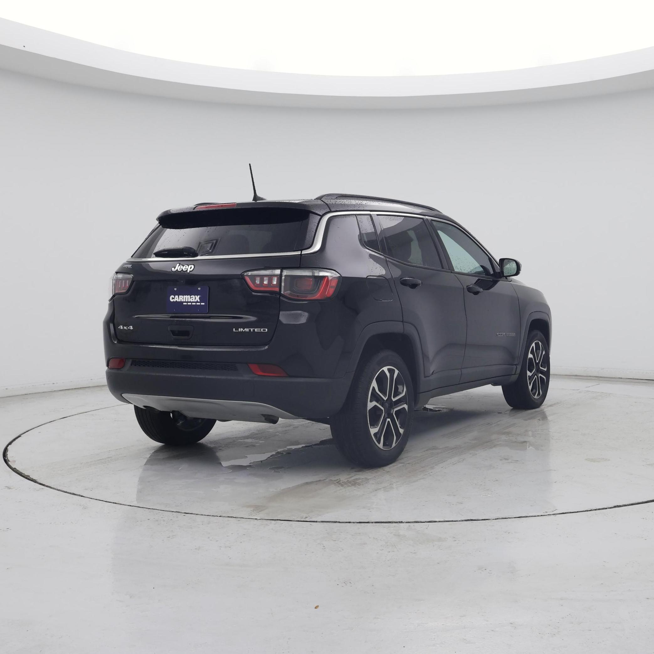 Thumbnail: 2024 Jeep Compass - 8