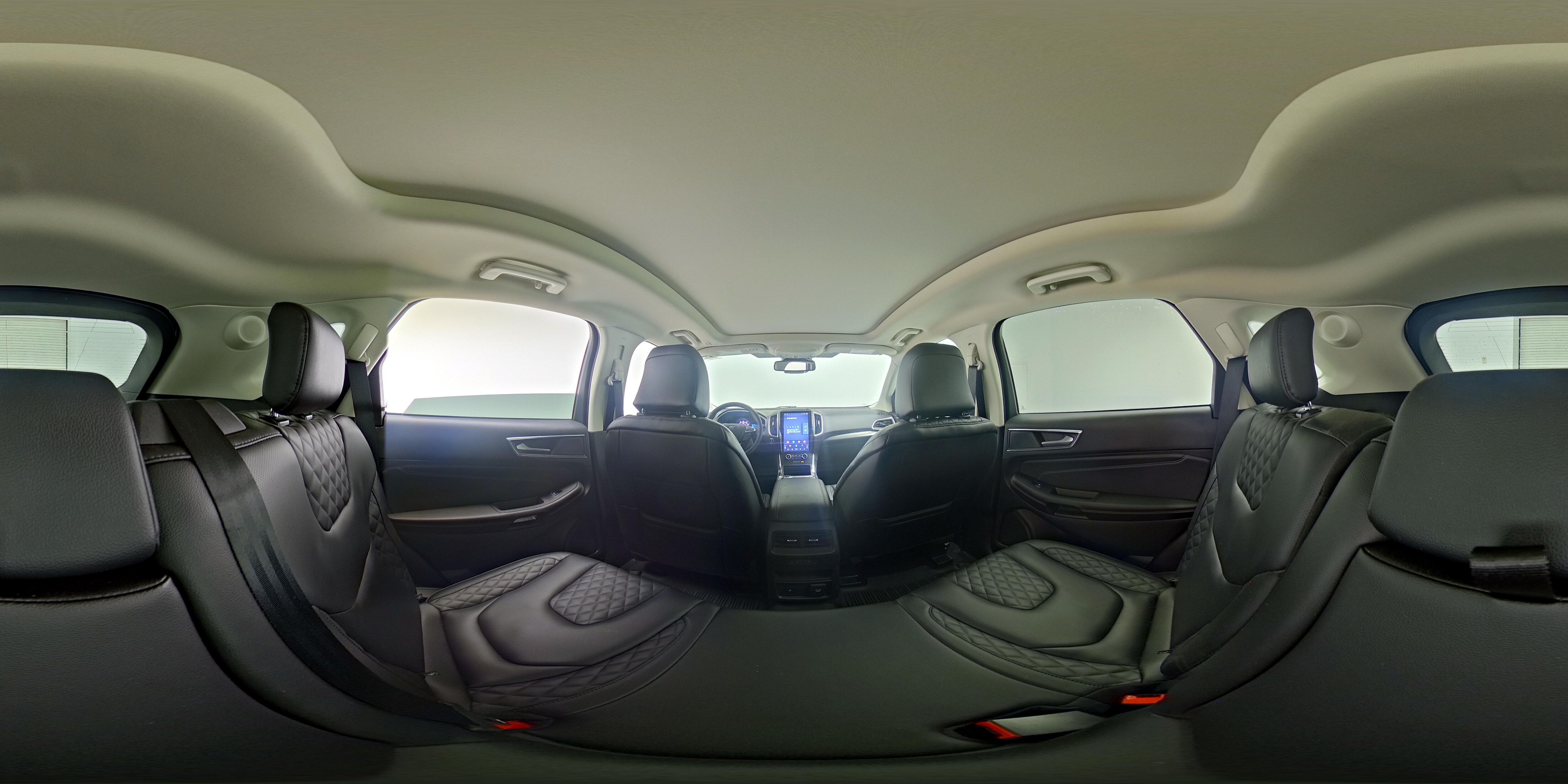 2024 Ford Edge Titanium - Photo 23