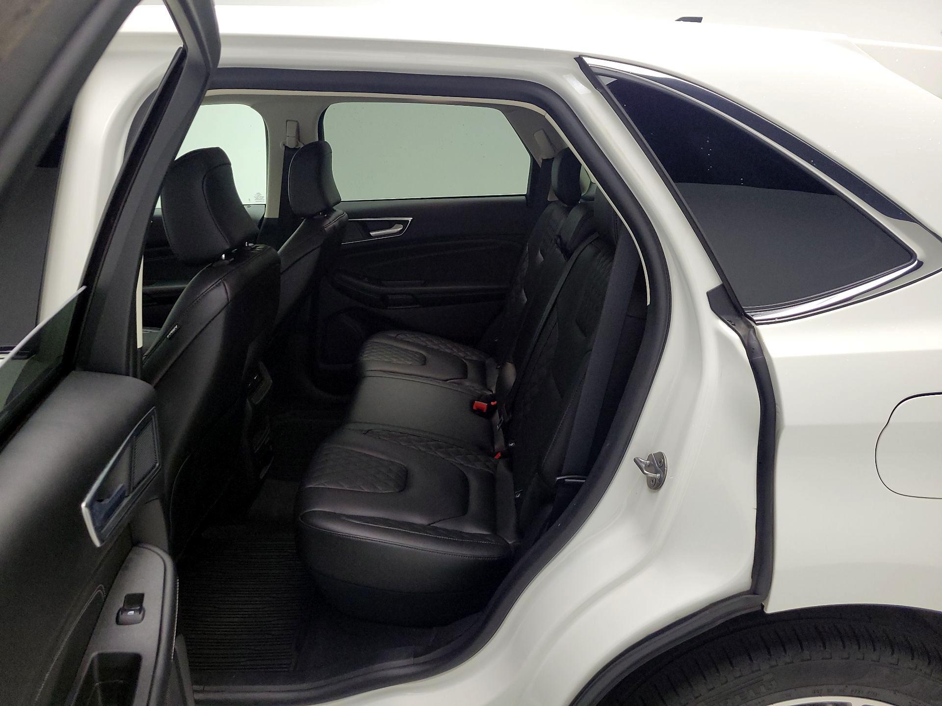 Thumbnail: 2024 Ford Edge - 17
