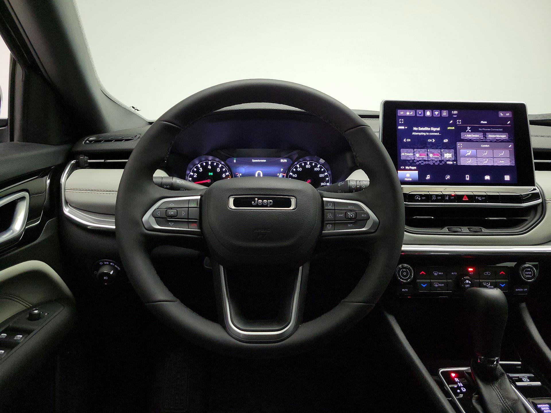 Thumbnail: 2024 Jeep Compass - 10