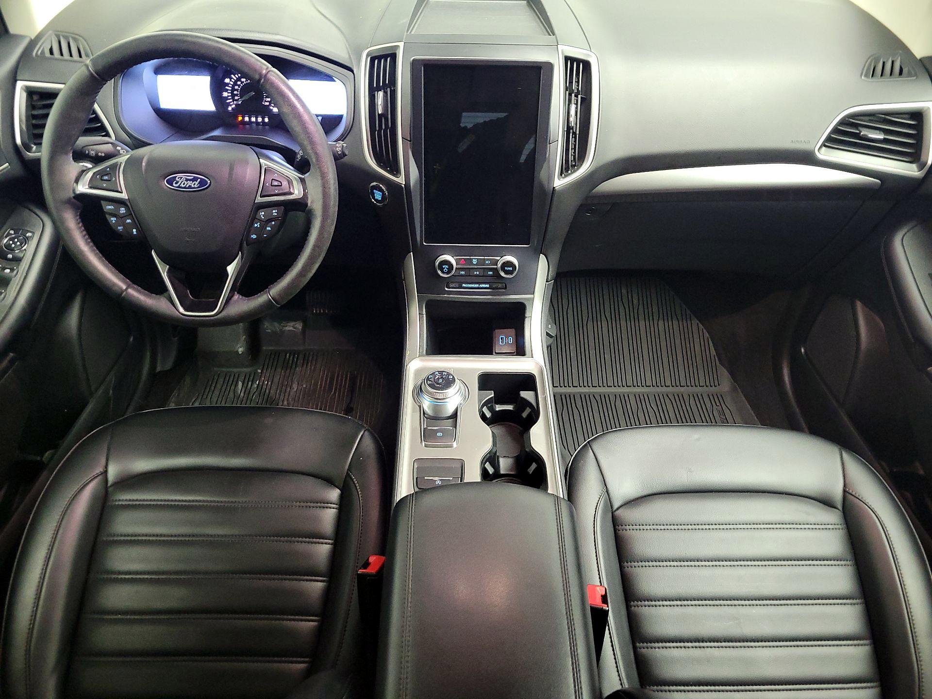 Thumbnail: 2023 Ford Edge - 9