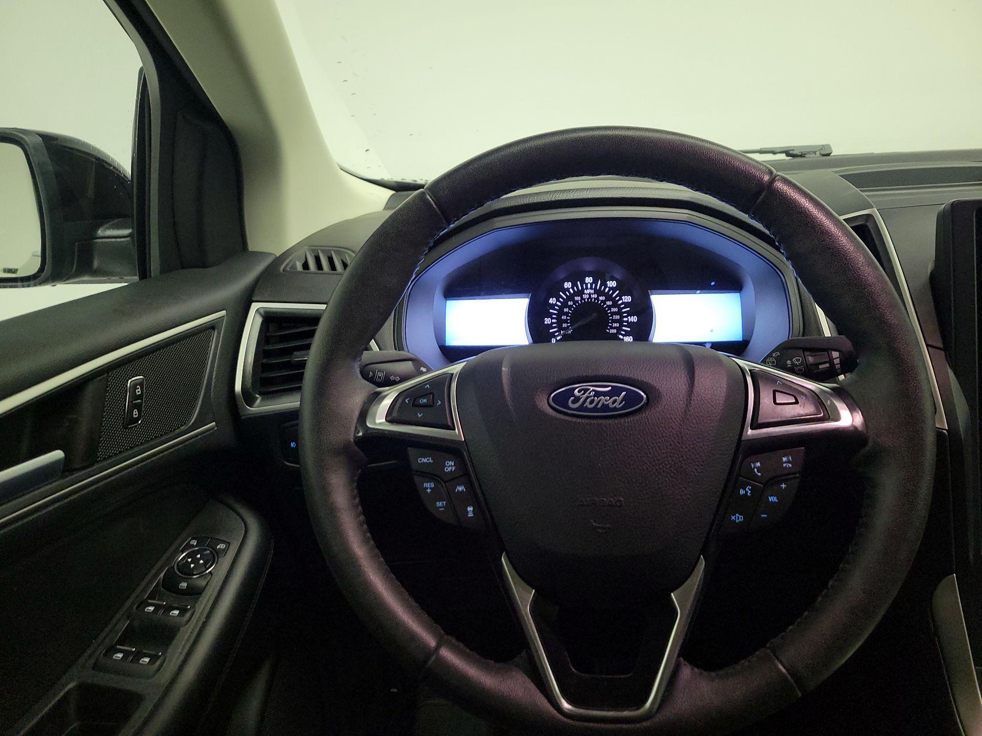 Thumbnail: 2023 Ford Edge - 10