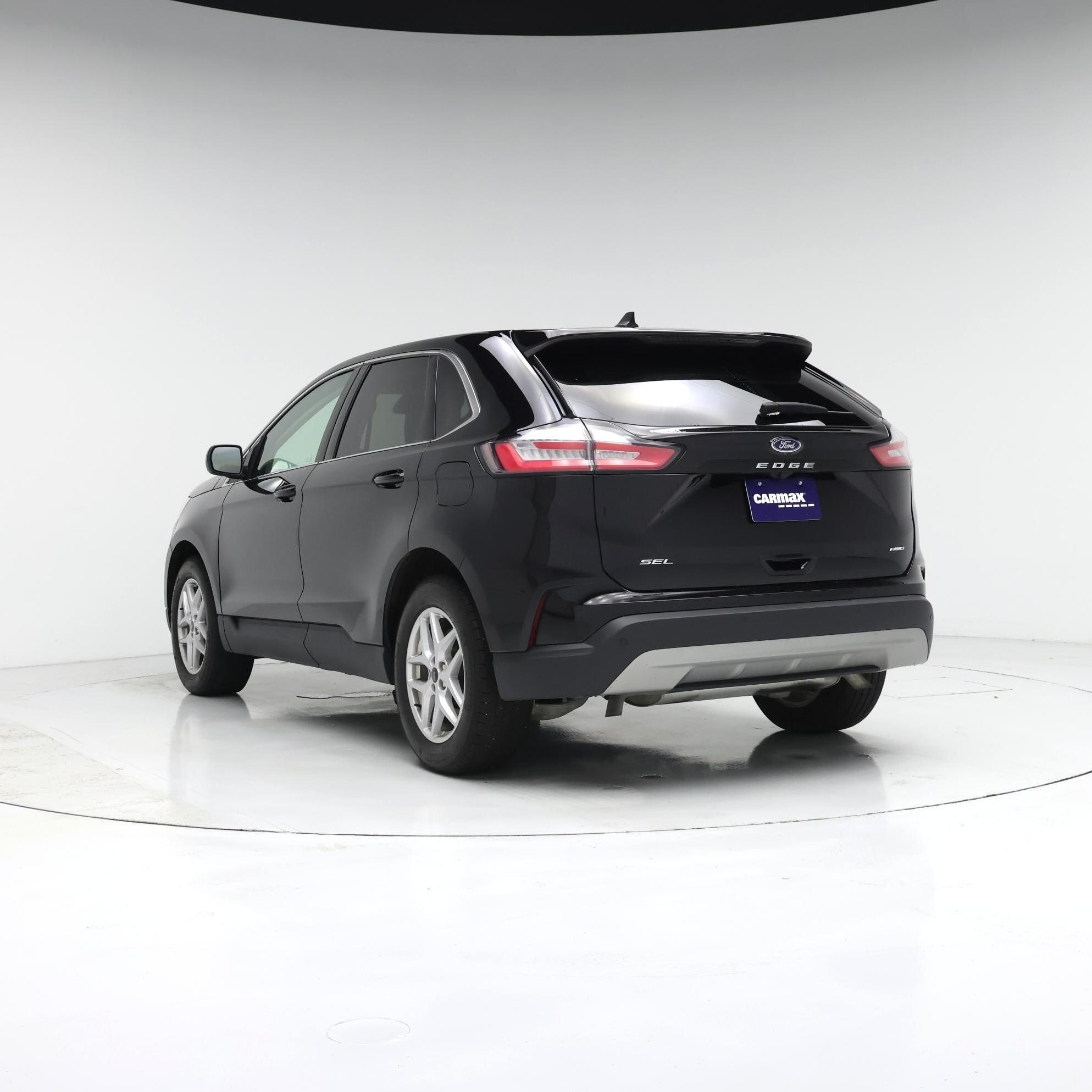 Thumbnail: 2023 Ford Edge - 2