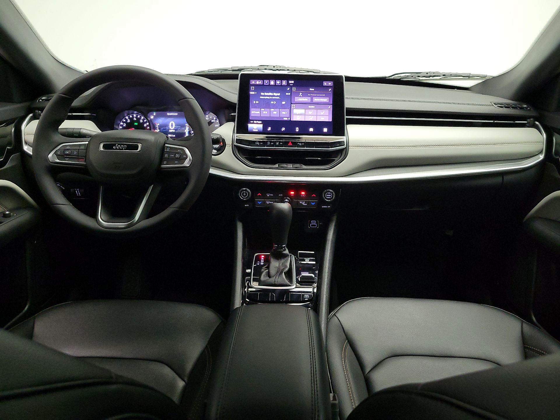 Thumbnail: 2024 Jeep Compass - 9