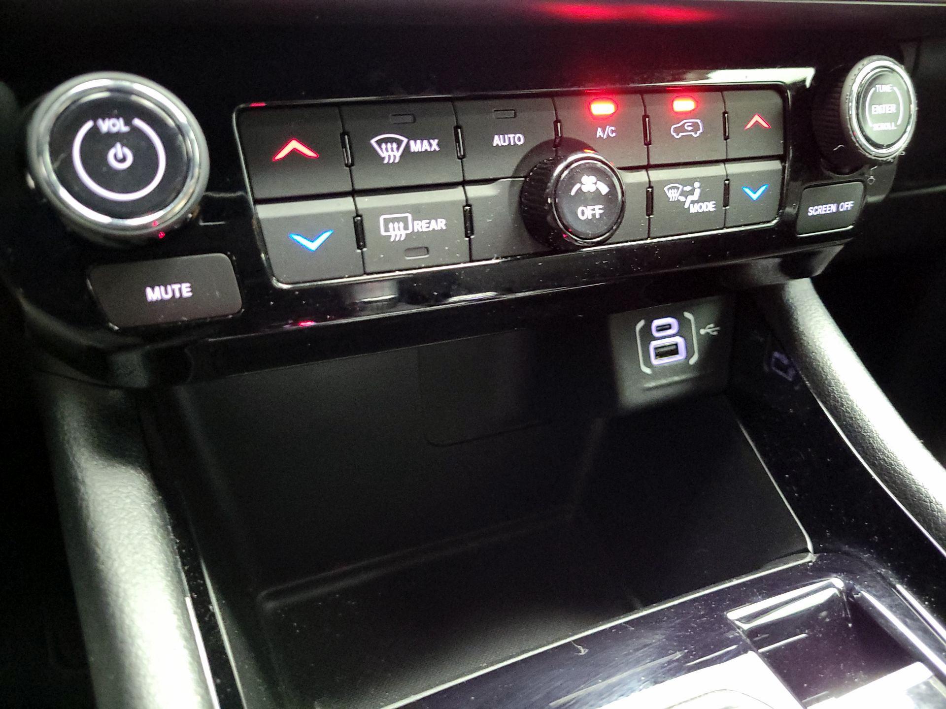 Thumbnail: 2024 Jeep Compass - 15